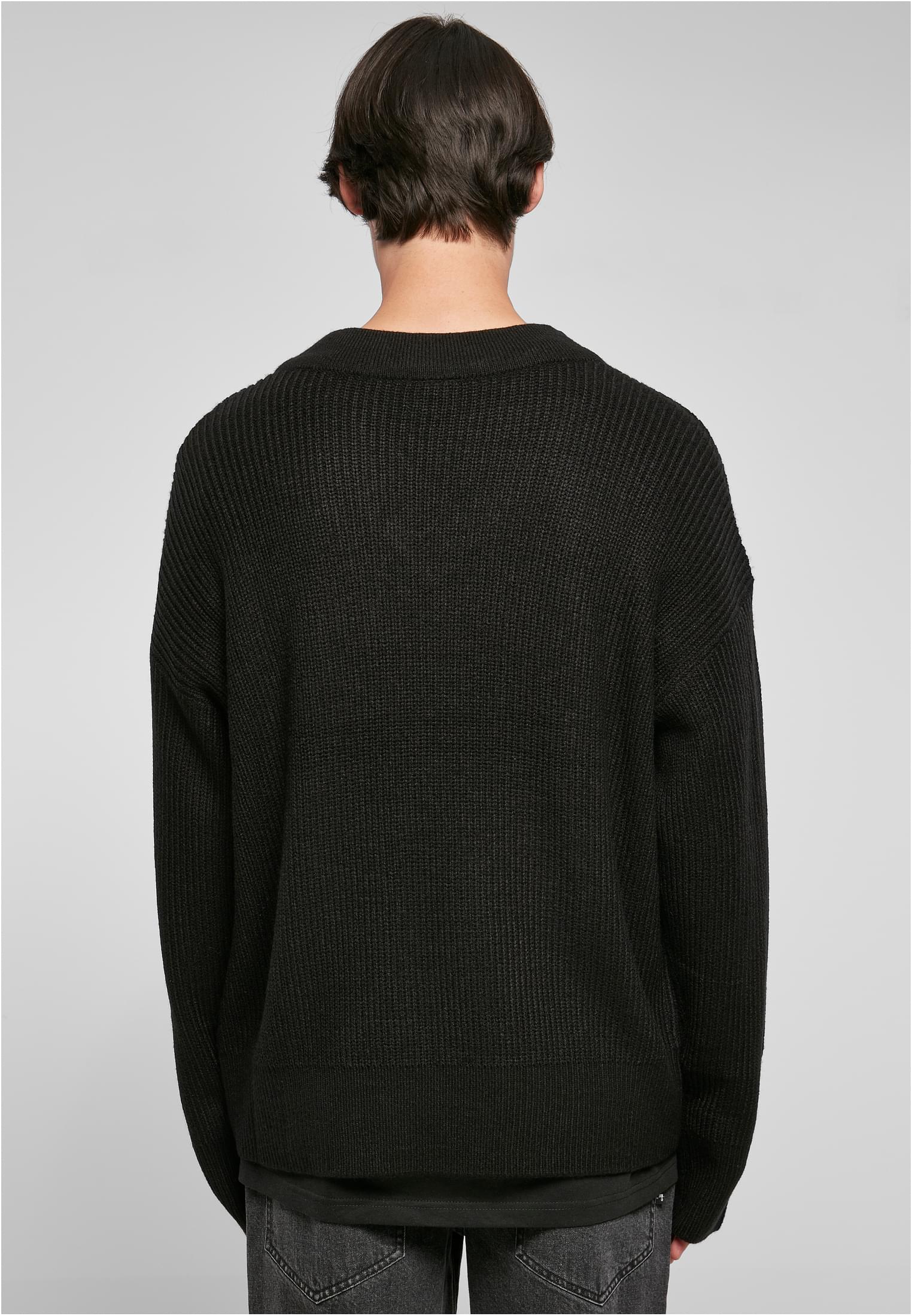 V-Neck Sweater | black