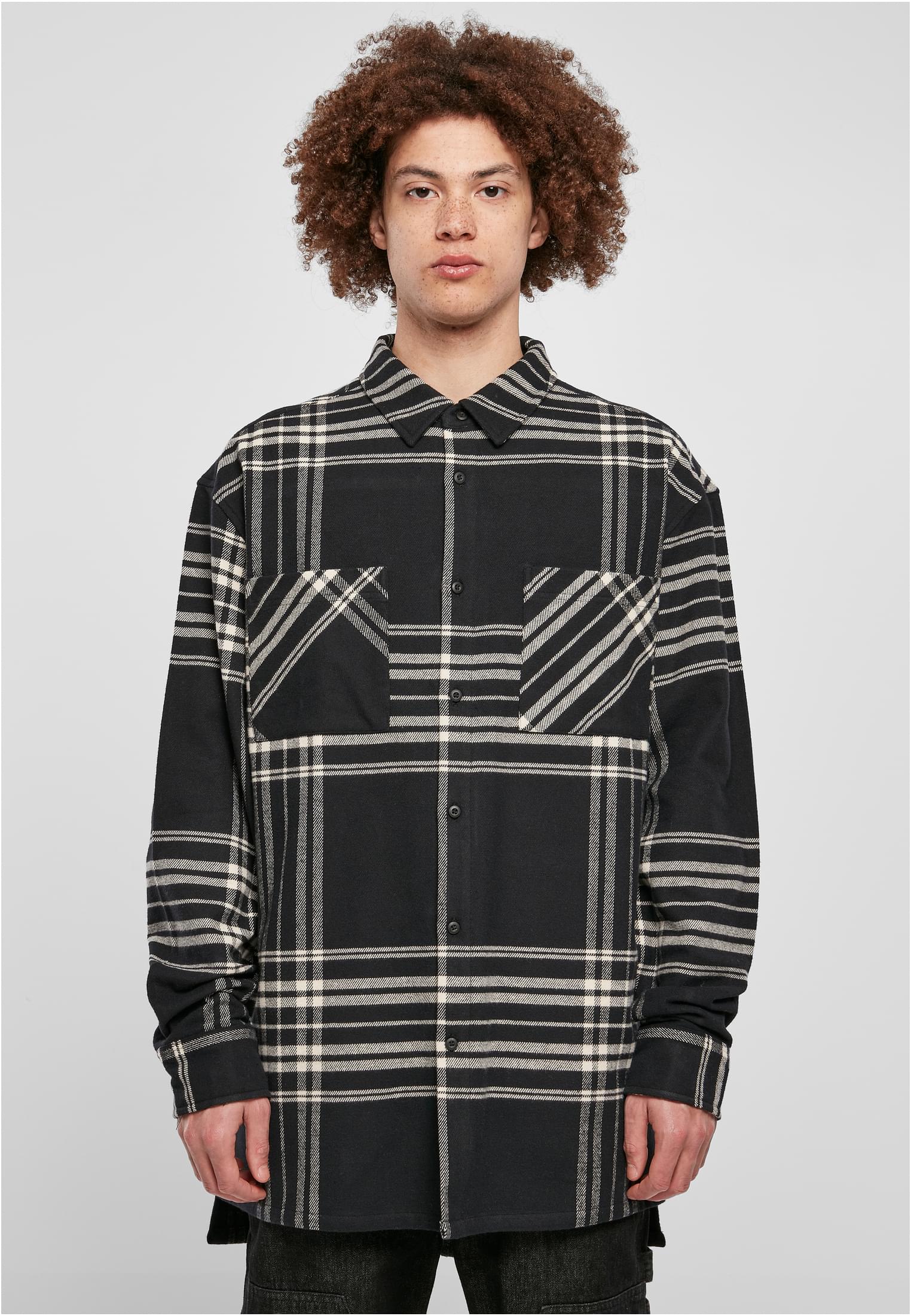 Long Oversized Checked Summit Shirt | black