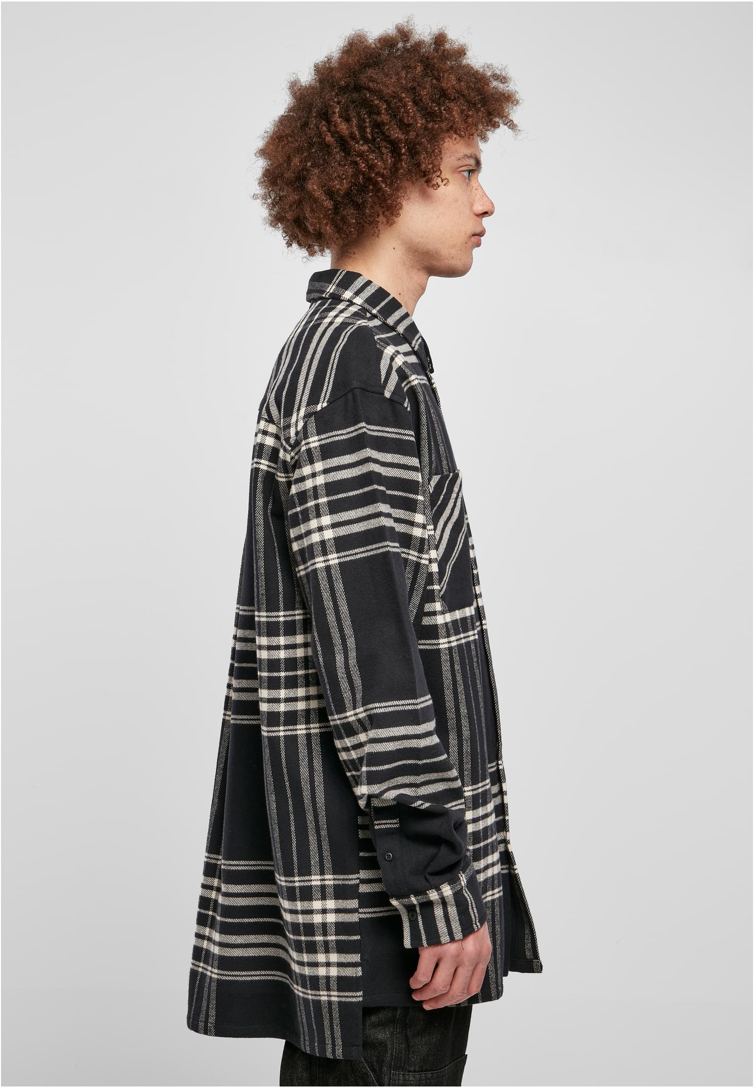 Long Oversized Checked Summit Shirt | black