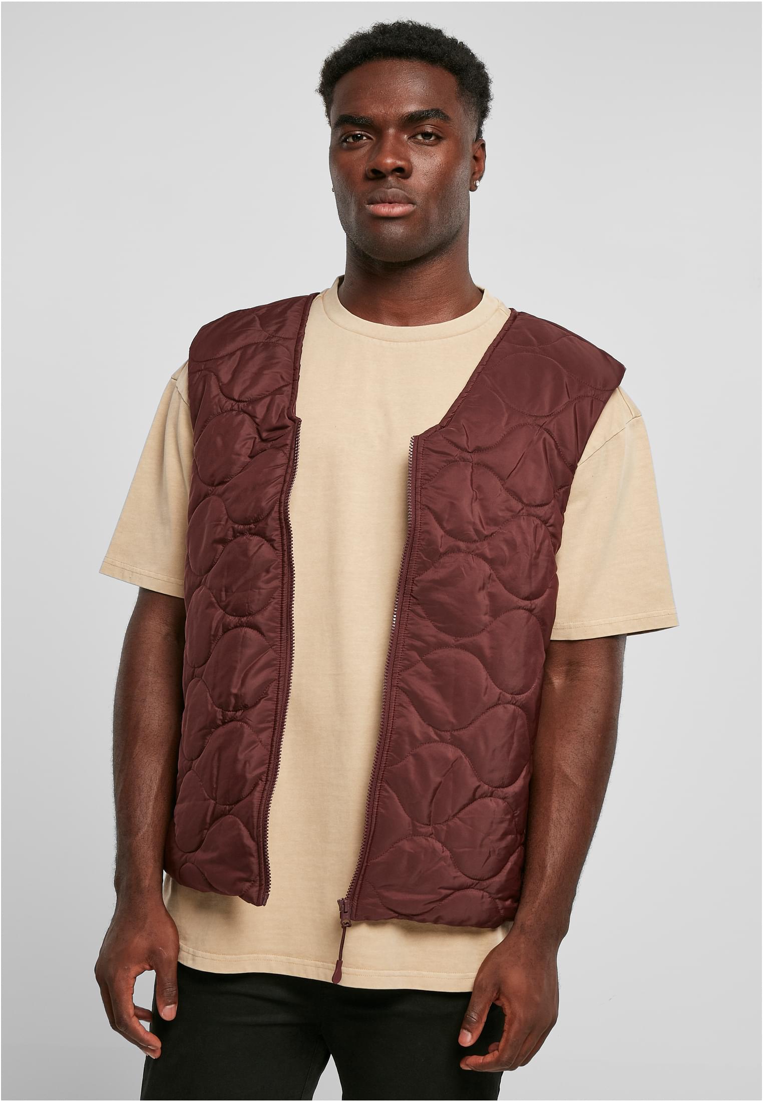 Zipped Gilet | cherry