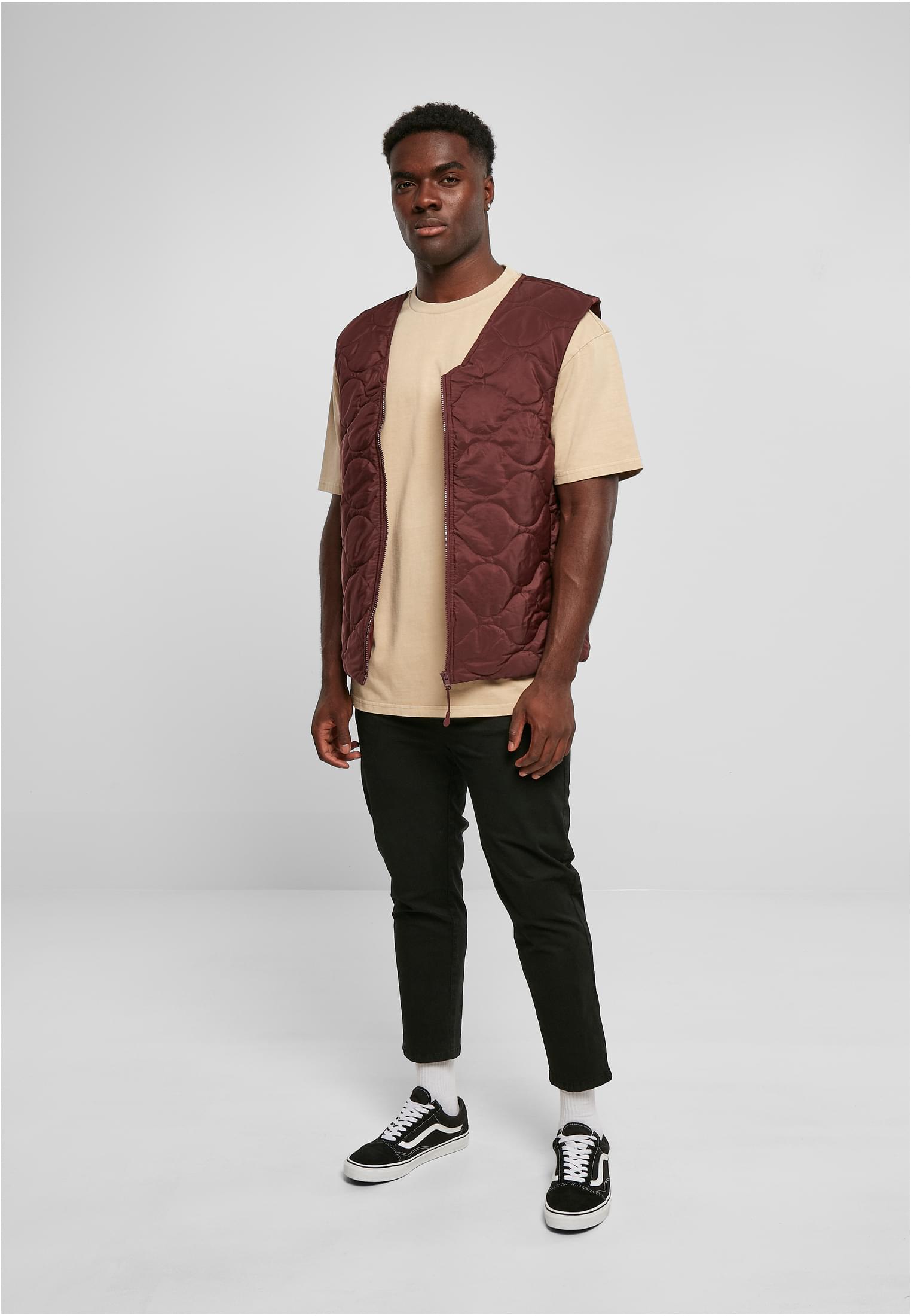 Zipped Gilet | cherry