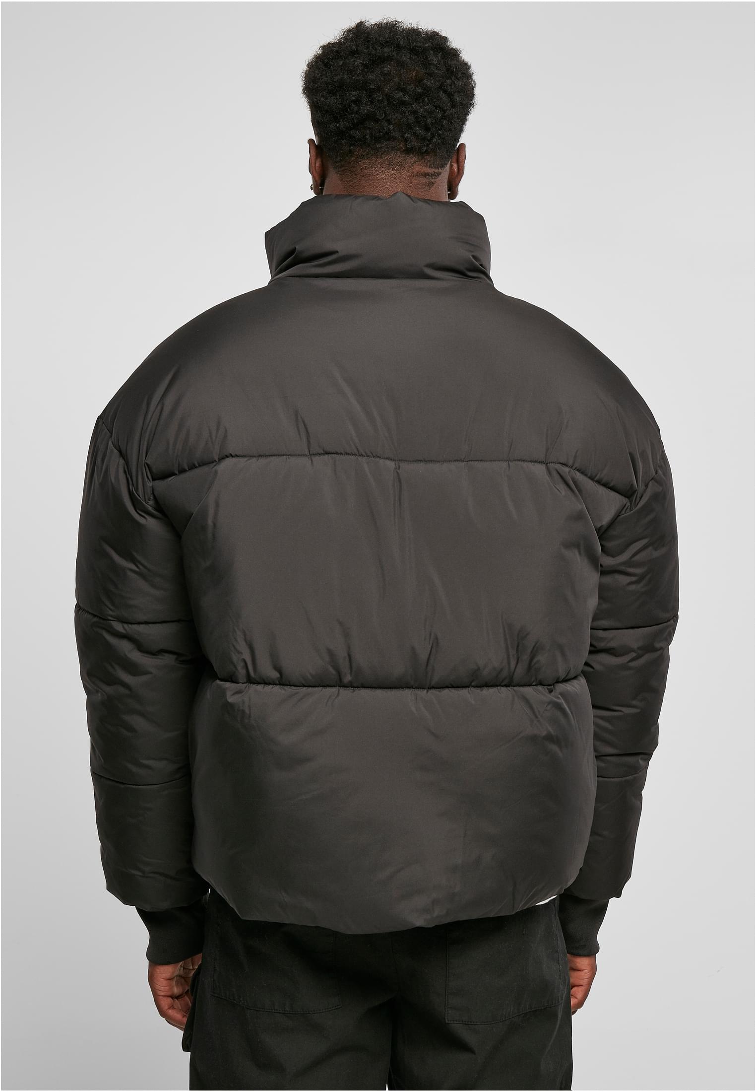 Short Big Puffer Jacket | black