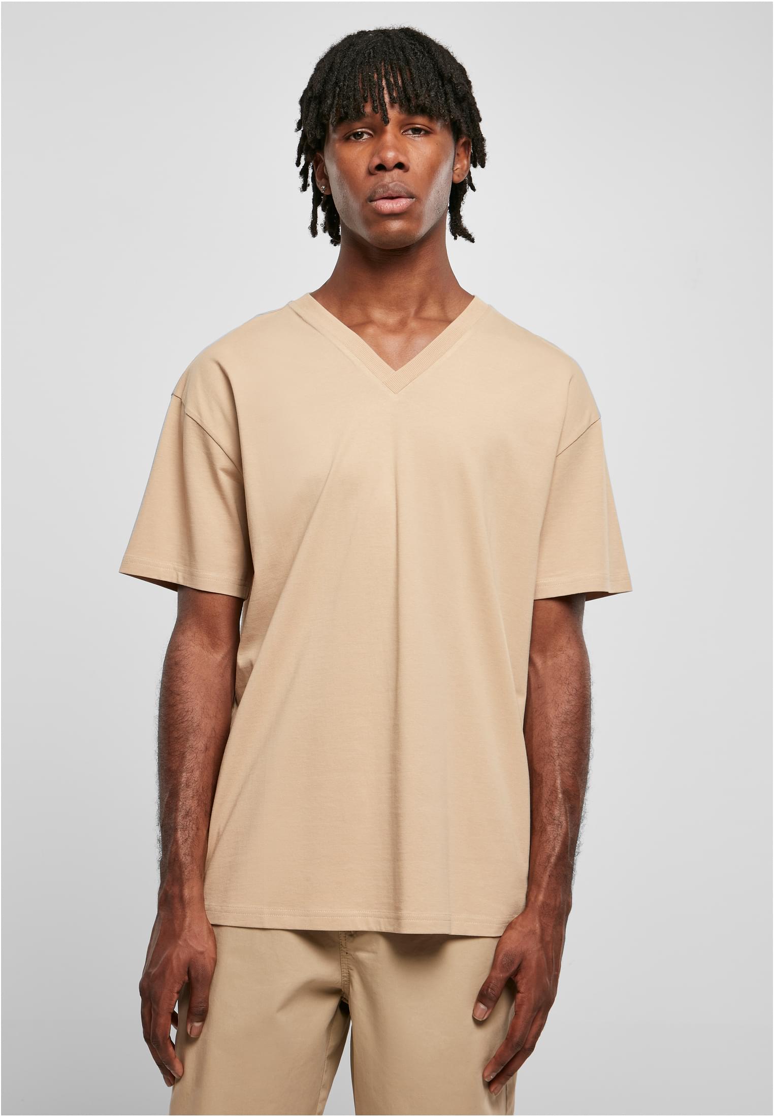 Organic Oversized V-Neck Tee | unionbeige