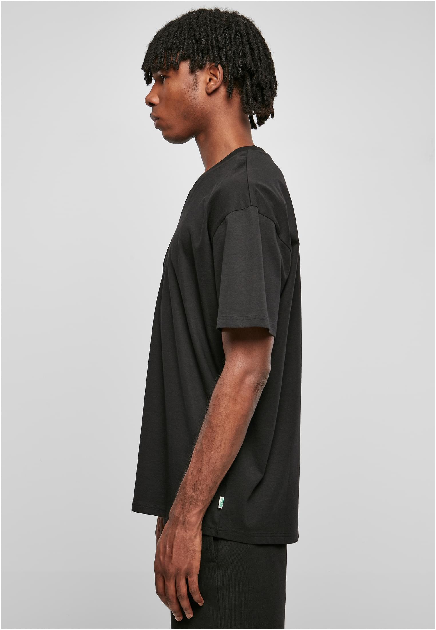 Organic Oversized V-Neck Tee | black