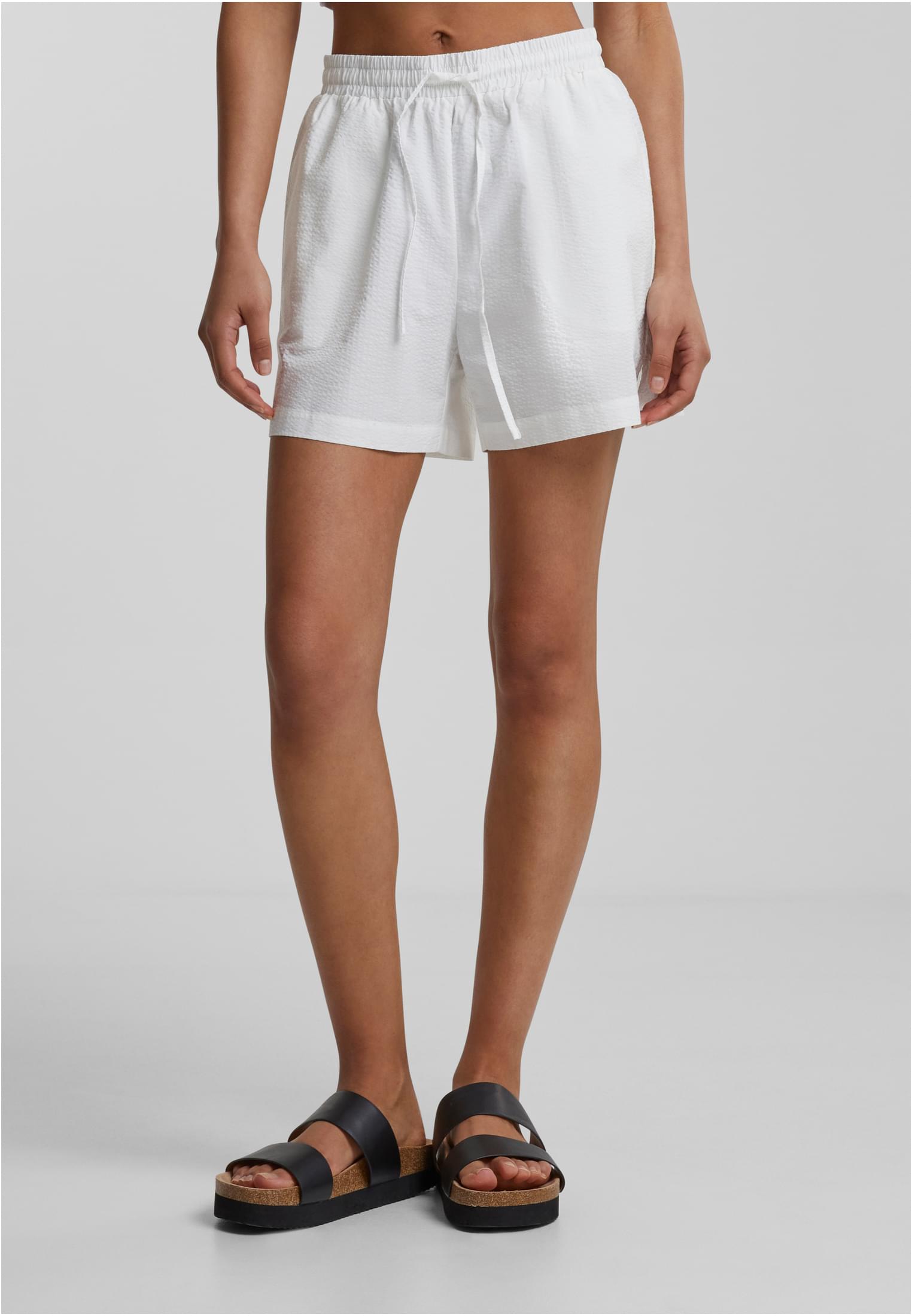 Ladies Seersucker Shorts | white