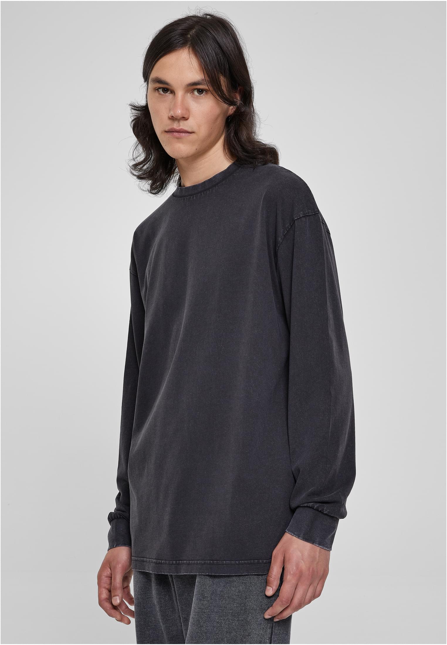 Heavy Boxy Acid Wash Longsleeve | black