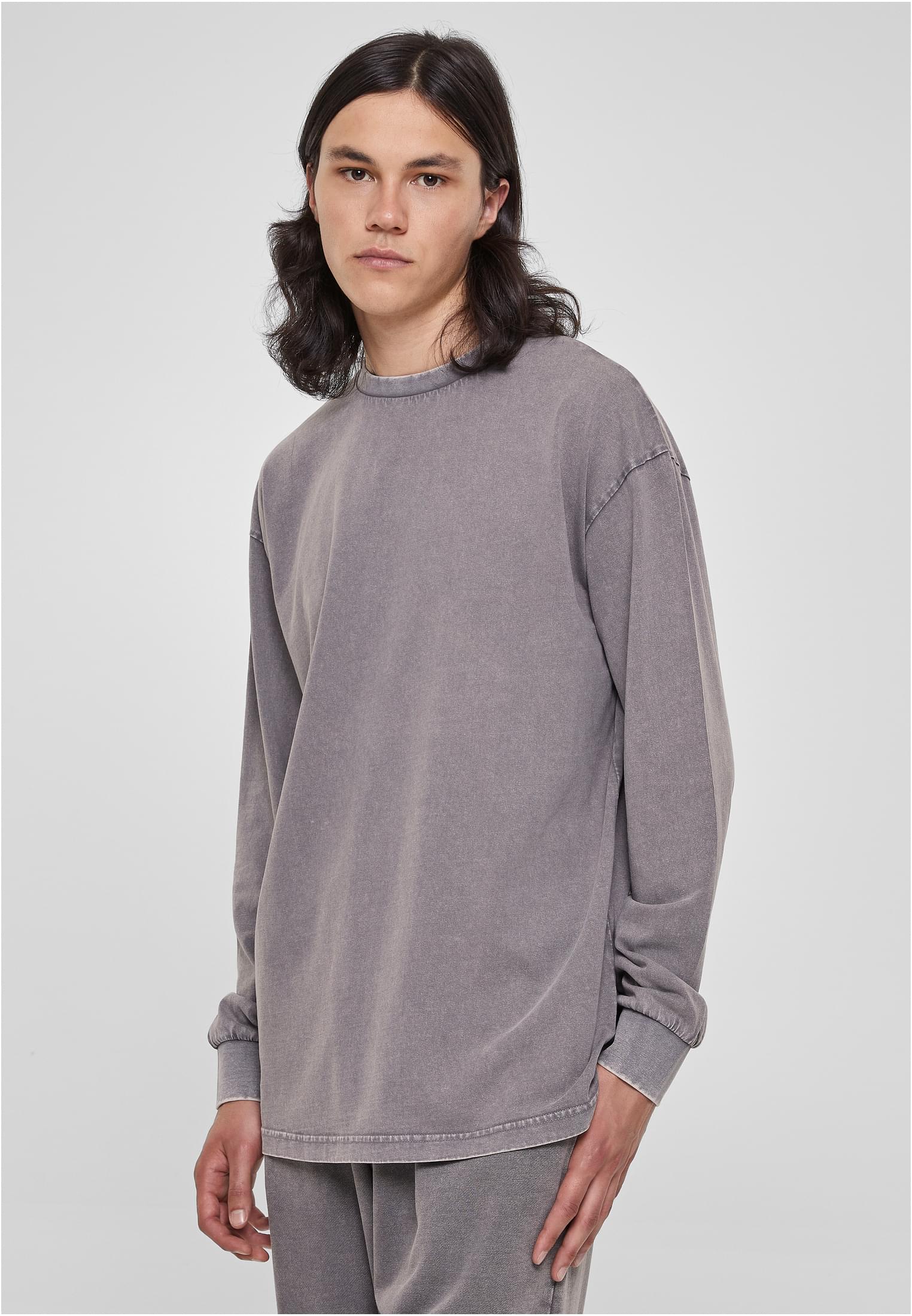 Heavy Boxy Acid Wash Longsleeve | asphalt