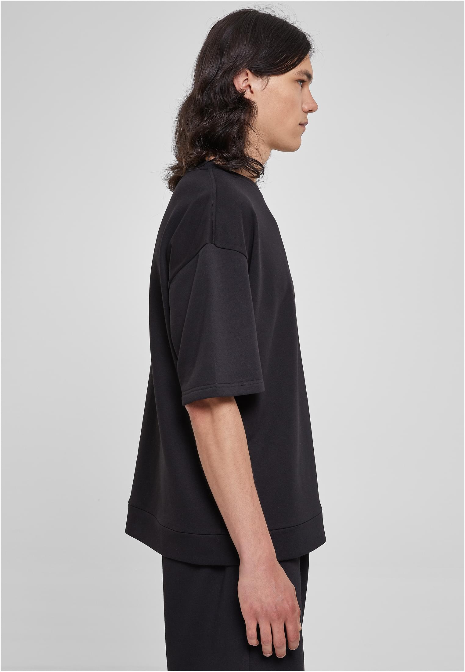 Oversized Short Sleeve Crew | black