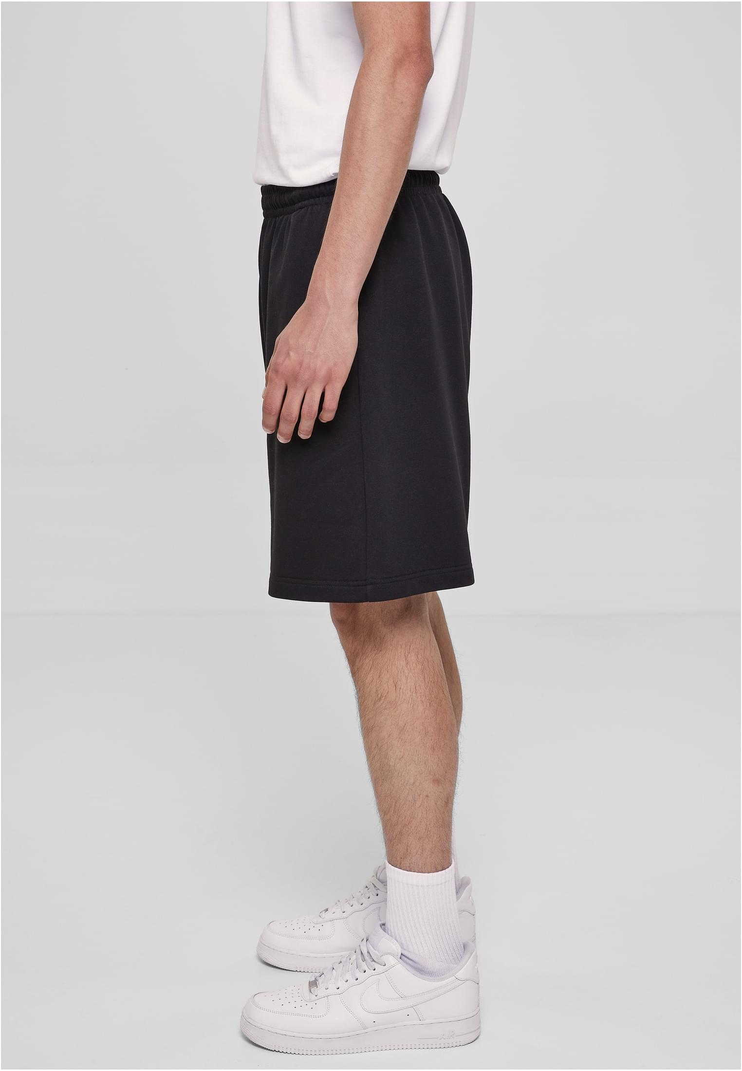 Wide Terry Sweatshorts | black