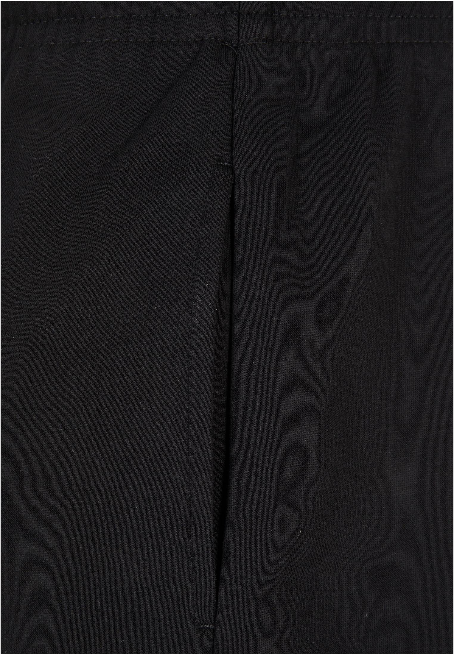 Wide Terry Sweatshorts | black