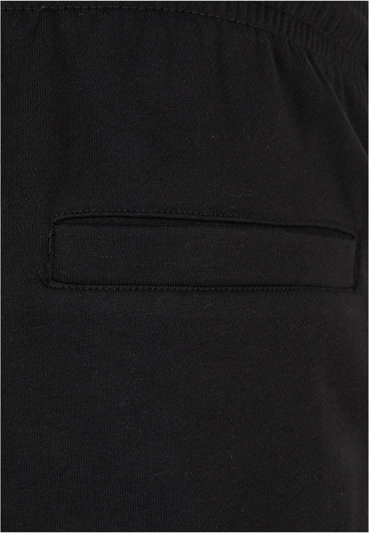 Wide Terry Sweatshorts | black