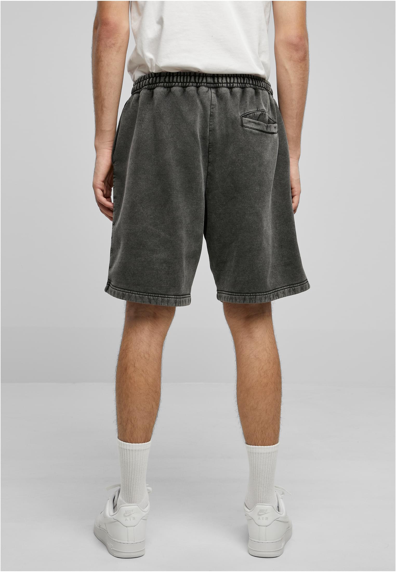 Heavy Stone Washed Sweat Shorts | black