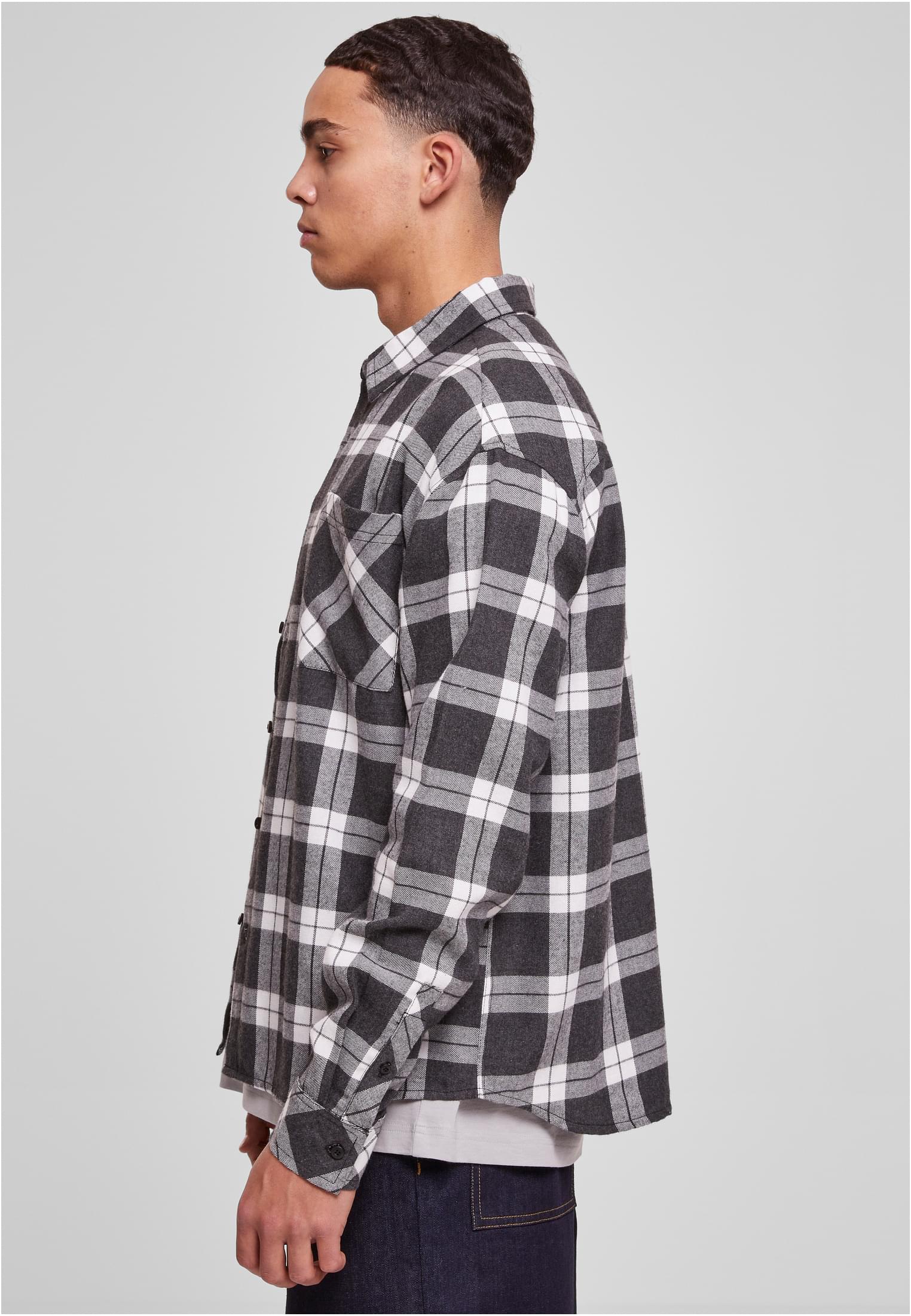 Boxy Dark Checked Shirt | grey/white