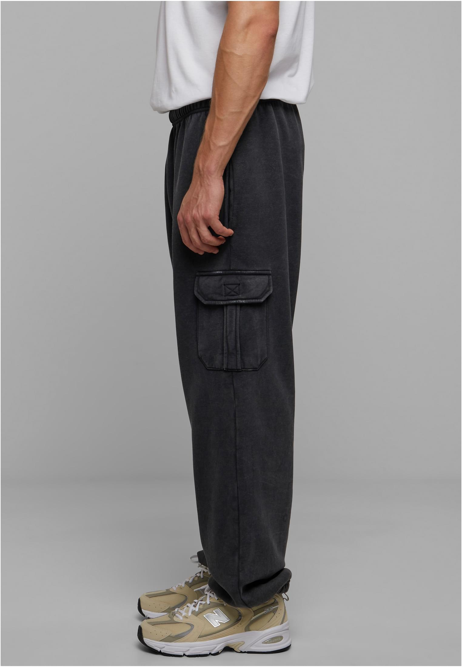 Acid Washed Cargo Sweatpants | black