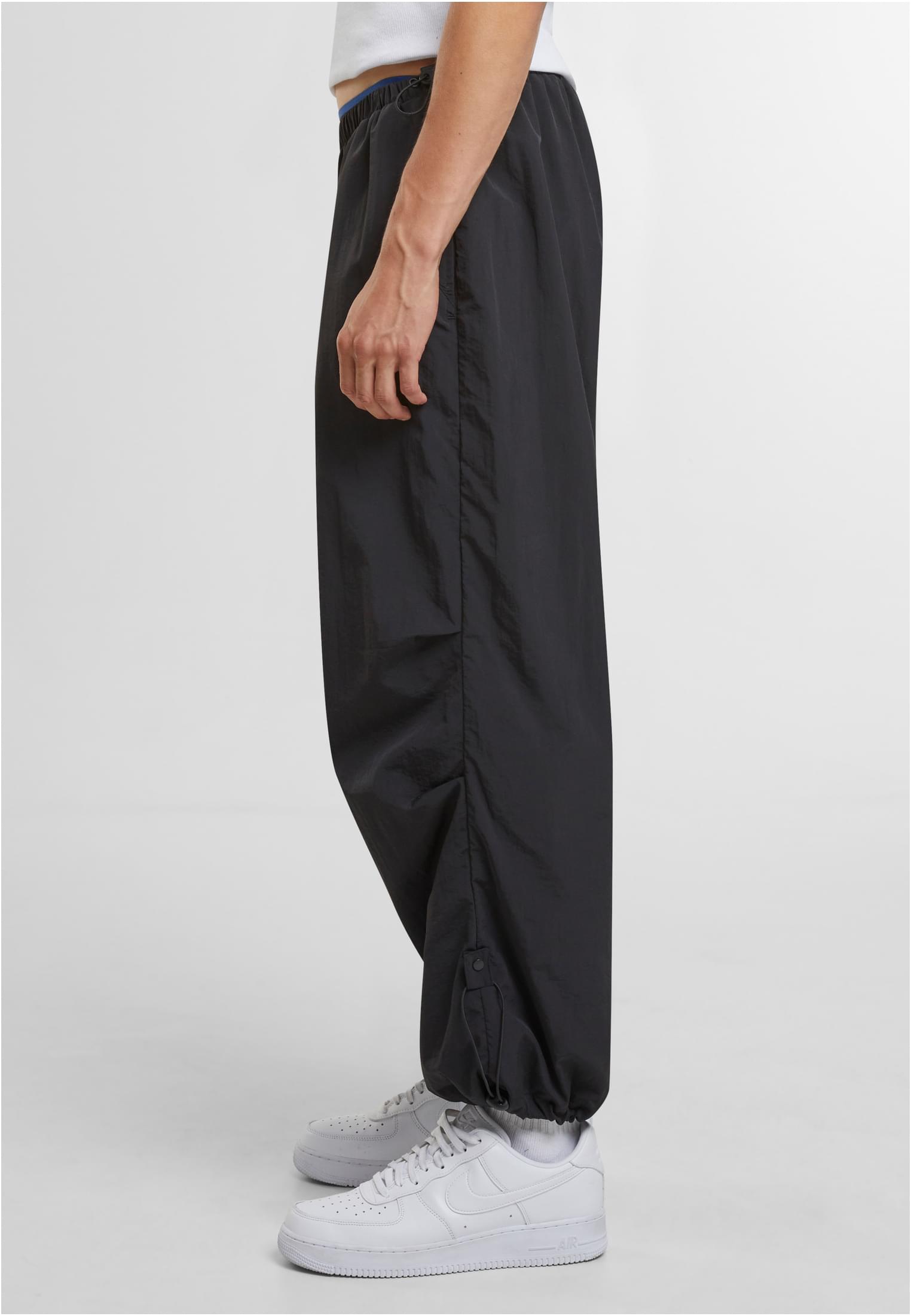 Nylon Parachute Pants | black