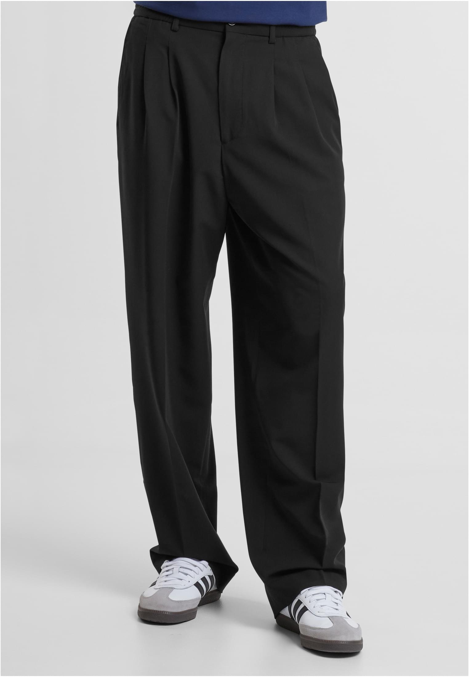 Wide Fit Pants | black