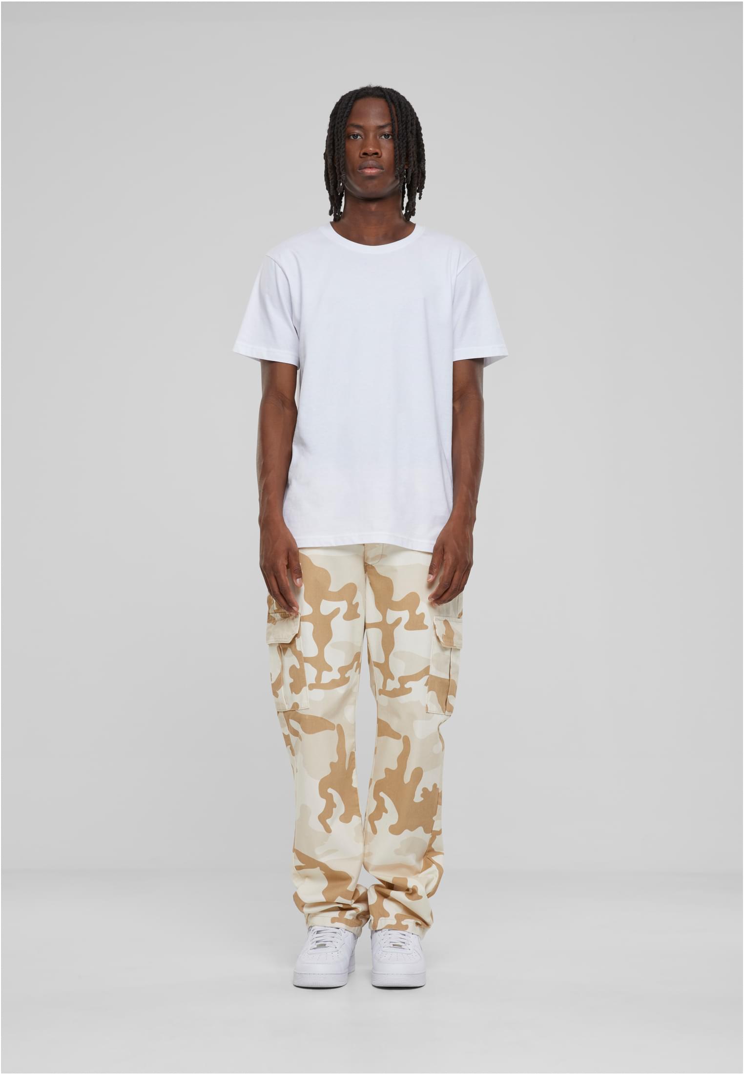 Straight Leg Camo Cargo Pants | simplesandcamo