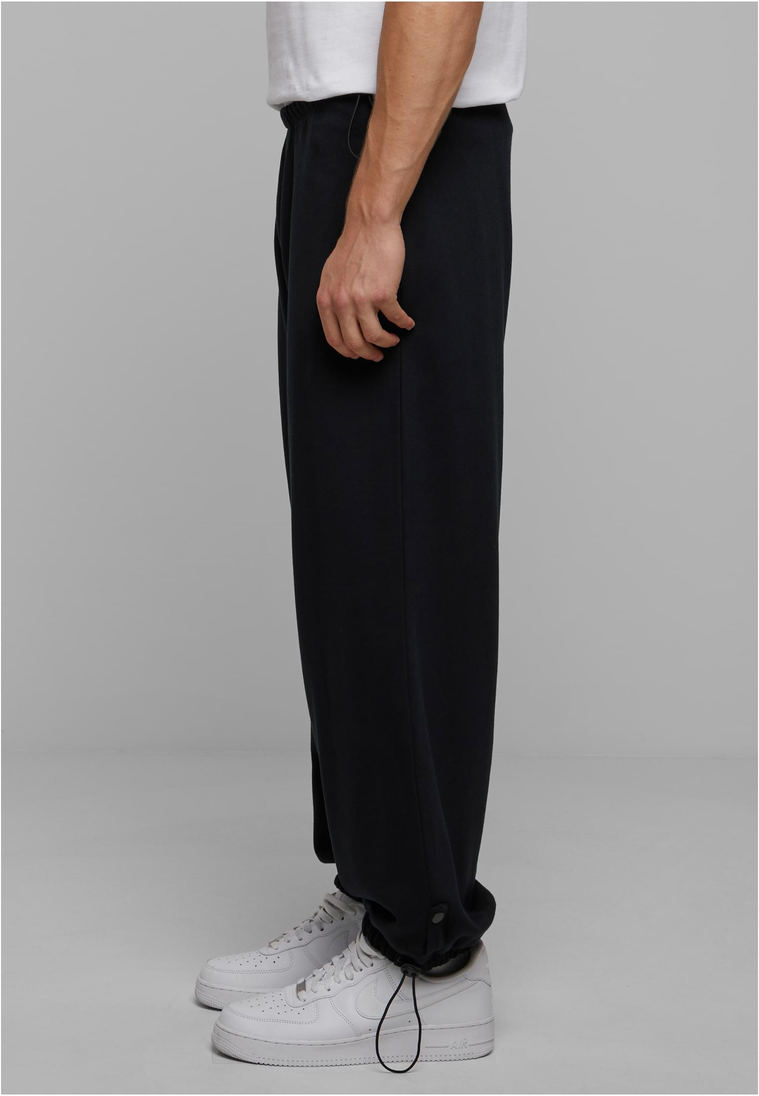 Parachute heavy Sweatpants | black