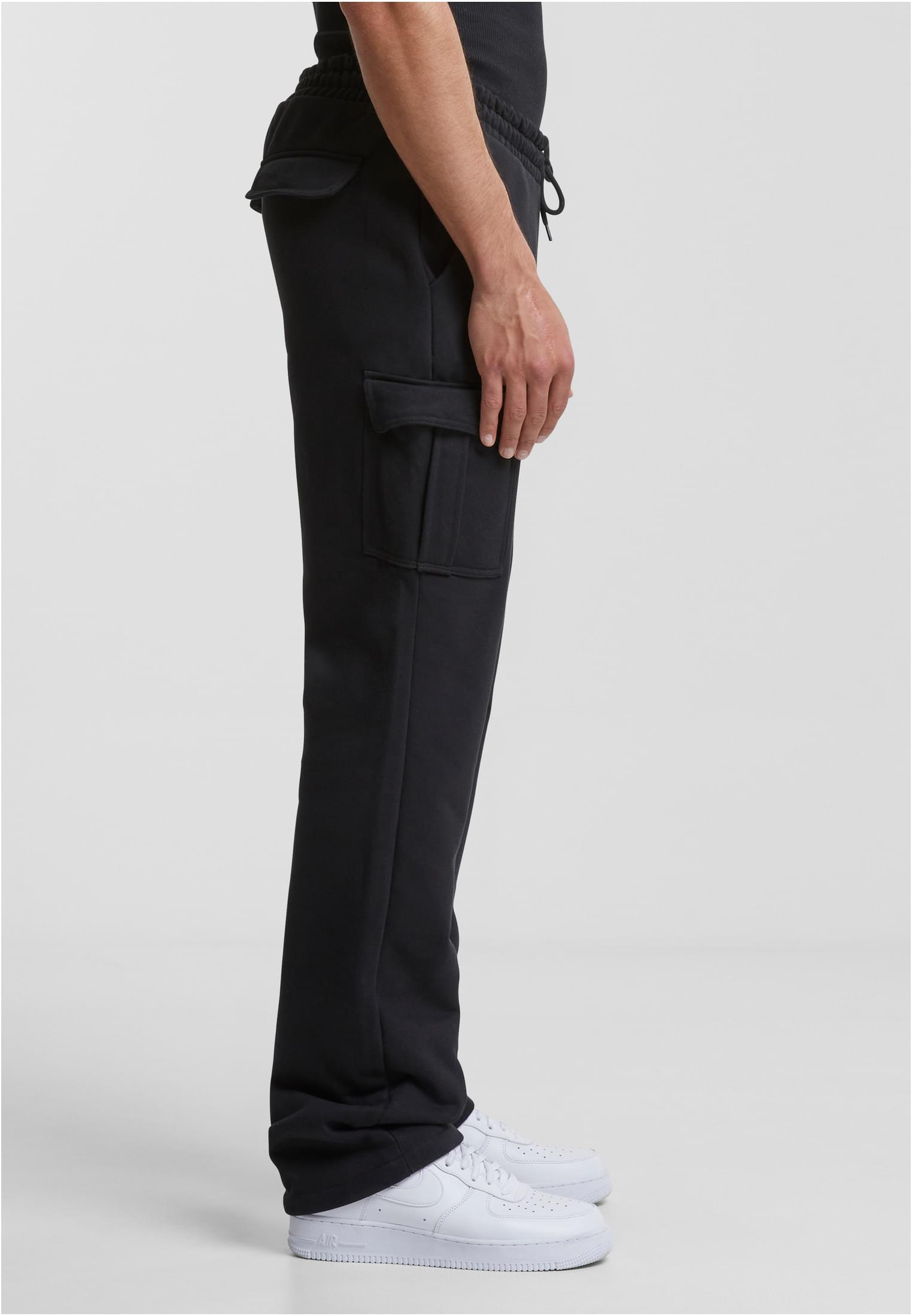 Heavy Straight Leg Cargo Sweatpants | black