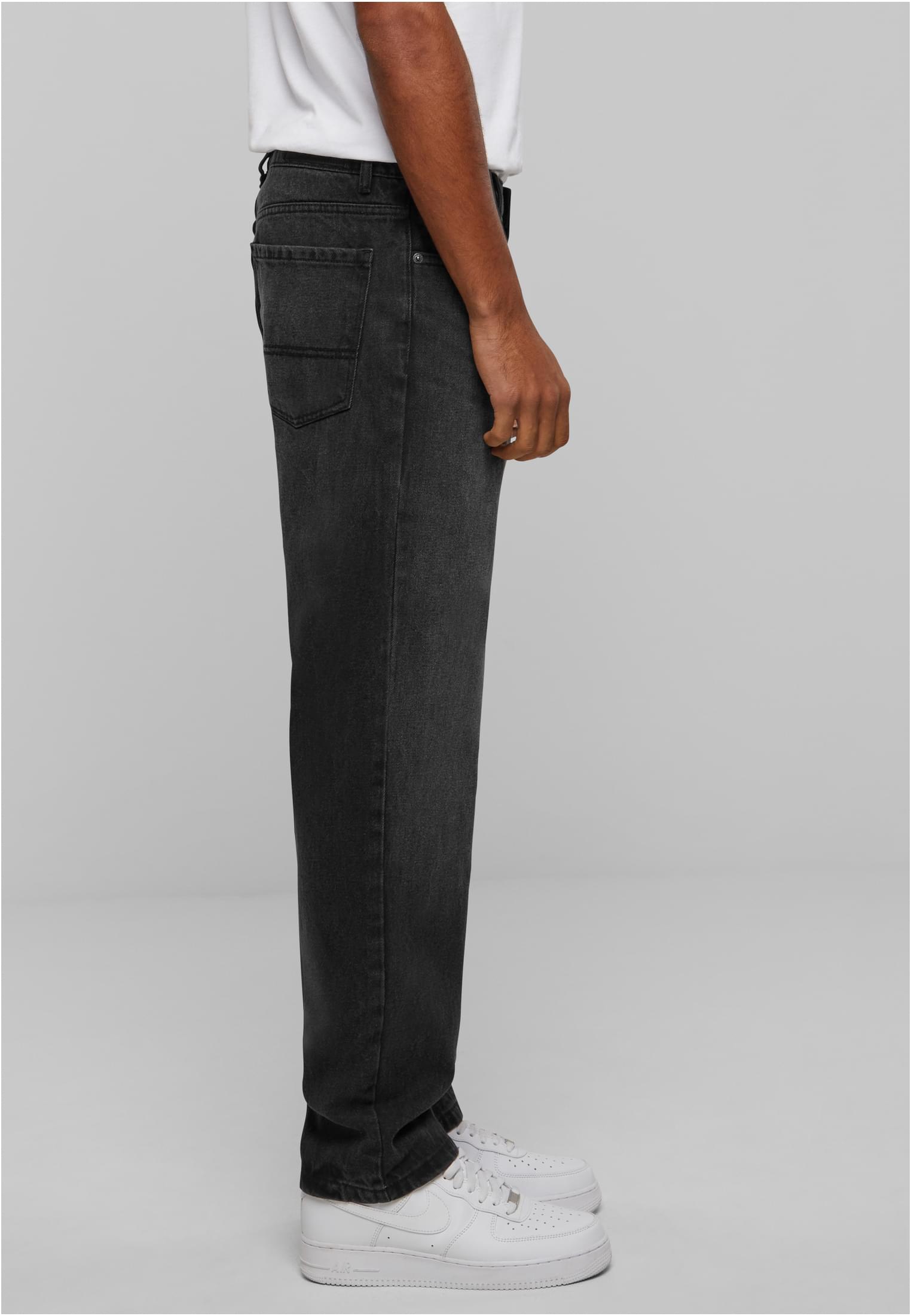 Heavy Ounce Straight Fit Jeans | blackwashed