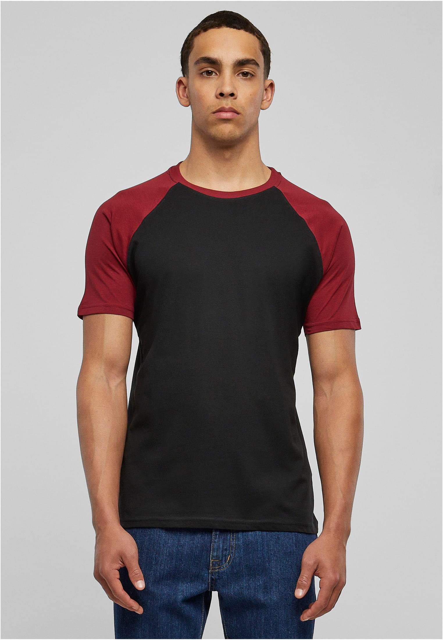 Raglan Contrast Tee | blk/burgundy