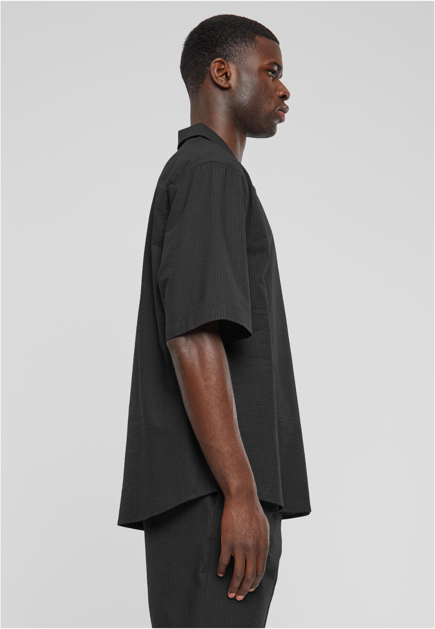 Relaxed Seersucker Short Sleeve Shirt | black