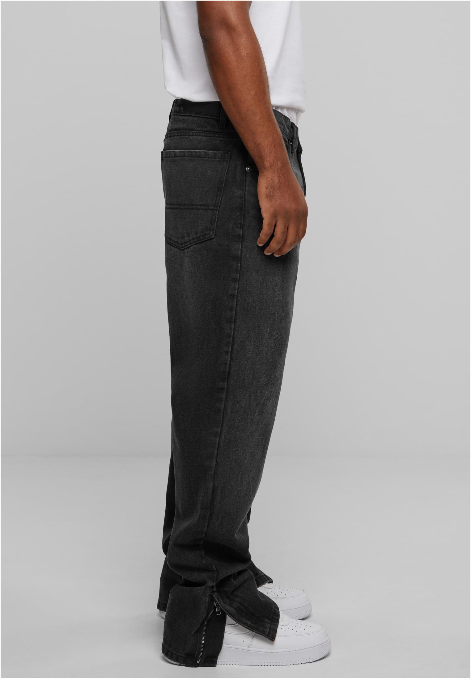 Heavy Ounce Straight Fit Zipped Jeans | black washed