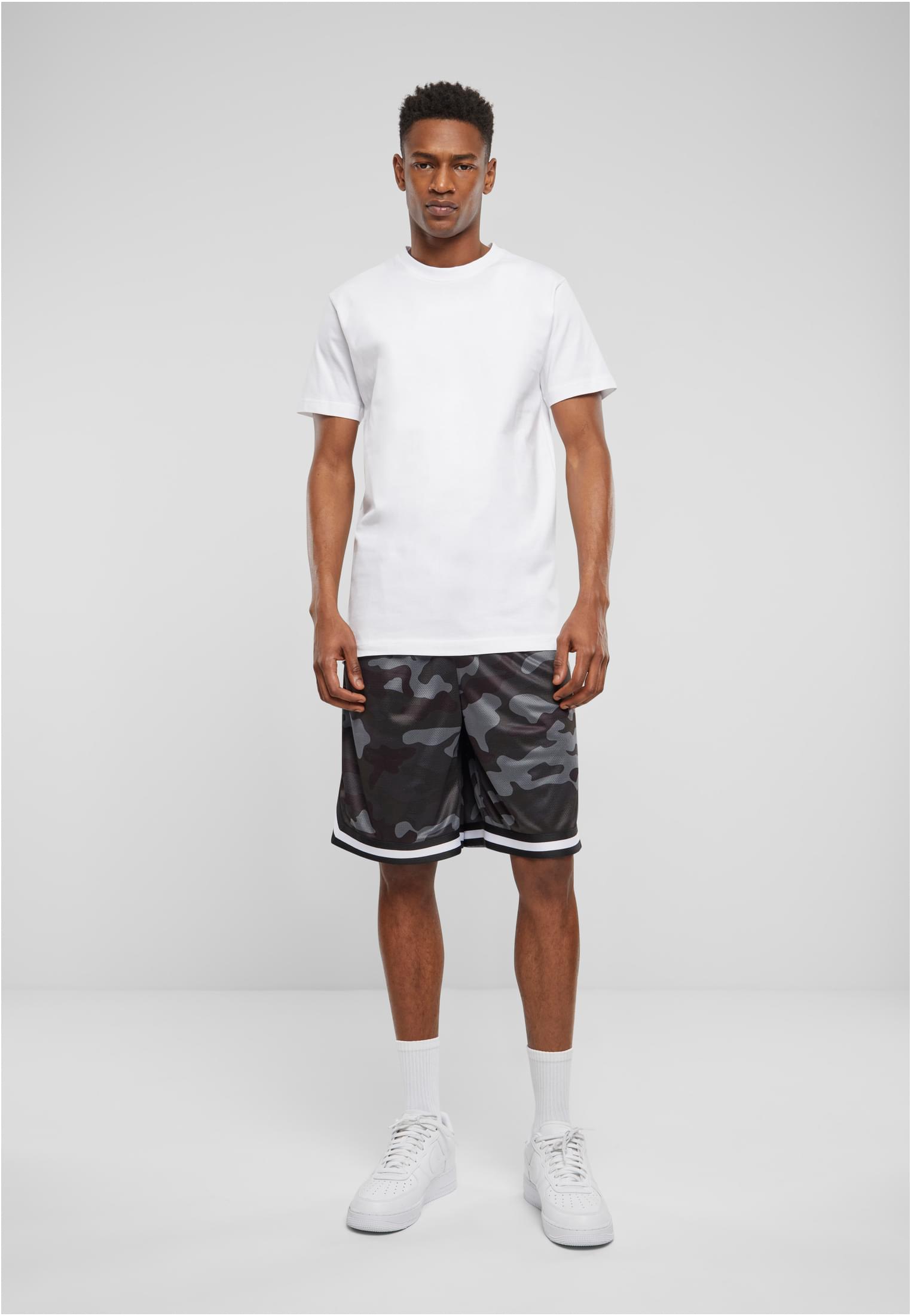 Mesh AOP Shorts | darkcamo