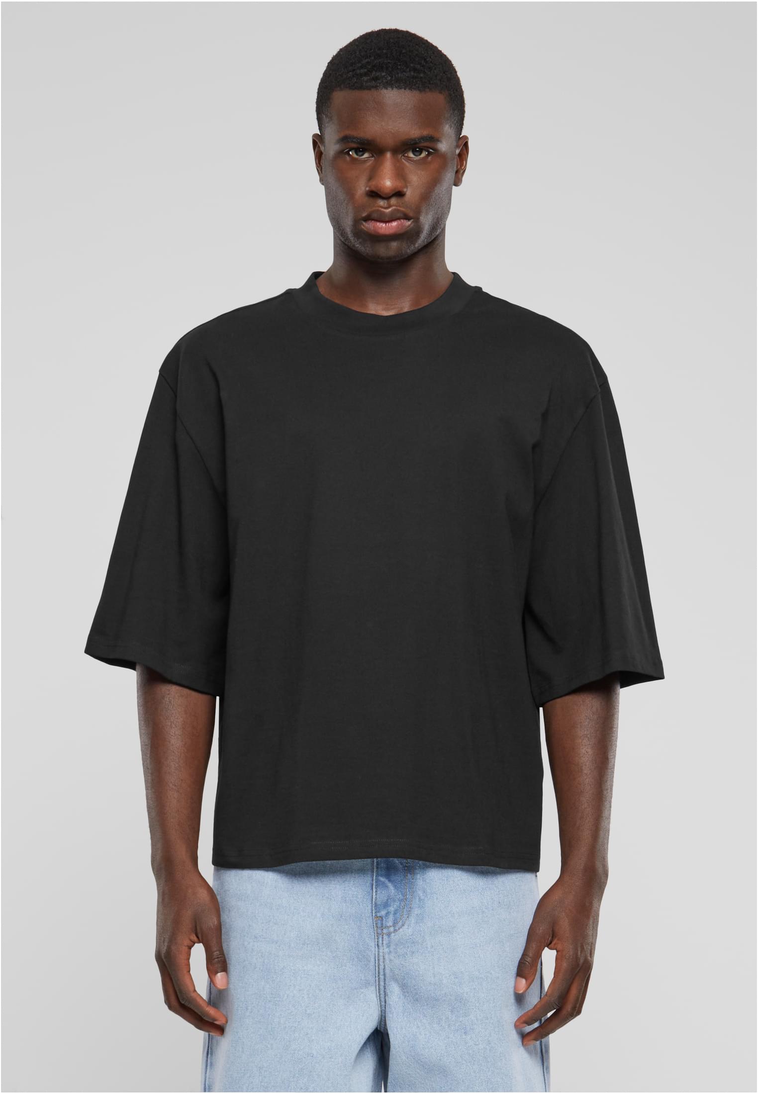 Organic Oversized Cropped Tee | black