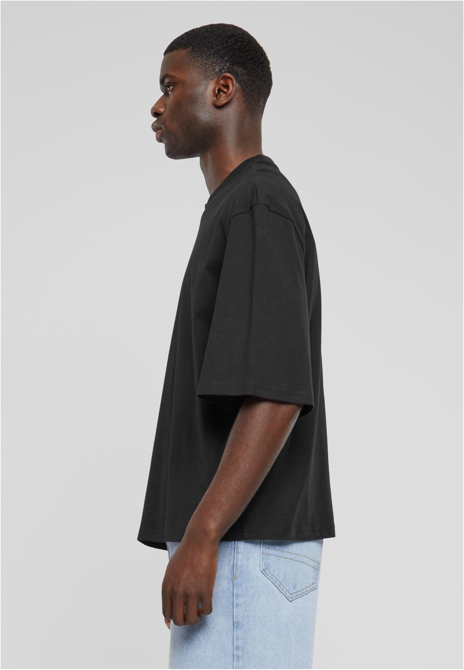 Organic Oversized Cropped Tee | black