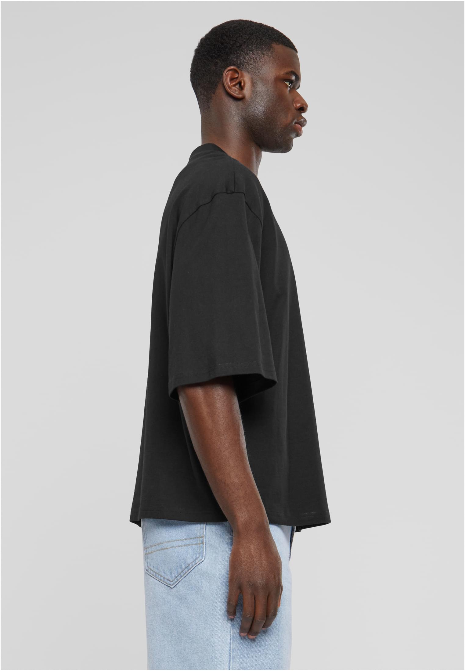 Organic Oversized Cropped Tee | black