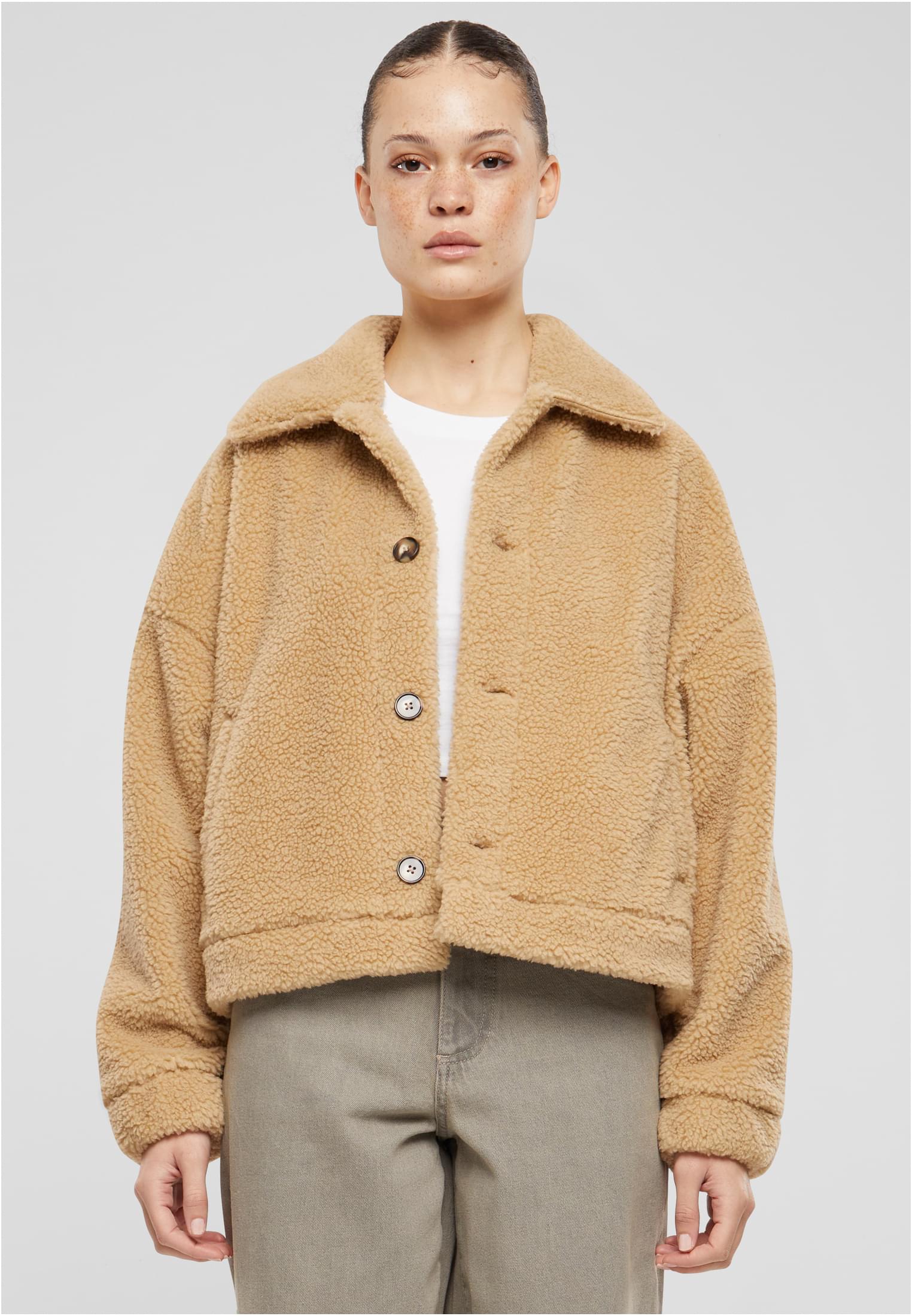 Ladies Short Sherpa Button Jacket | unionbeige