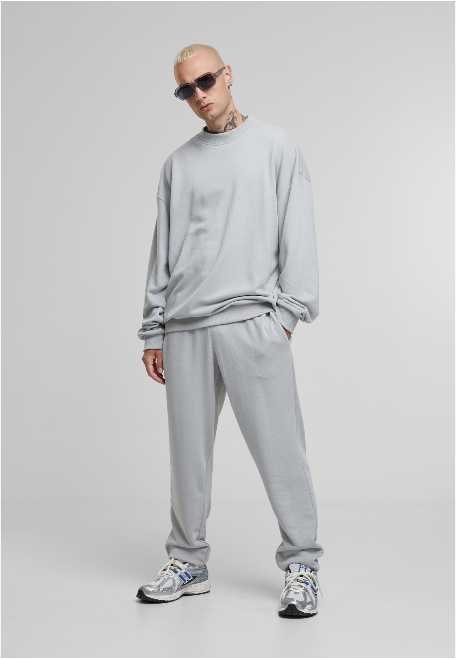 Light Terry Basic Sweatpants | lightasphalt