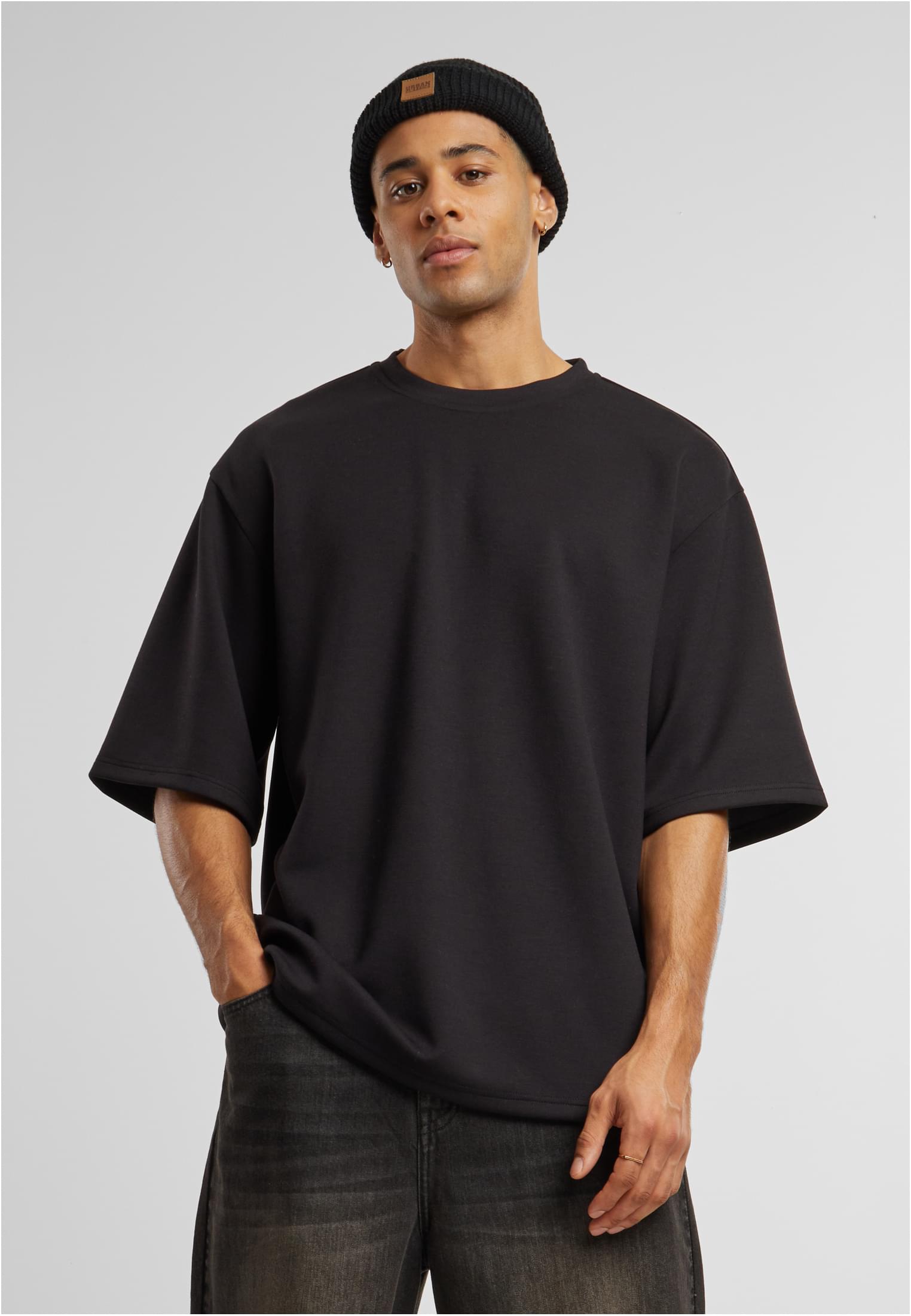 Oversized Scuba Tee | black