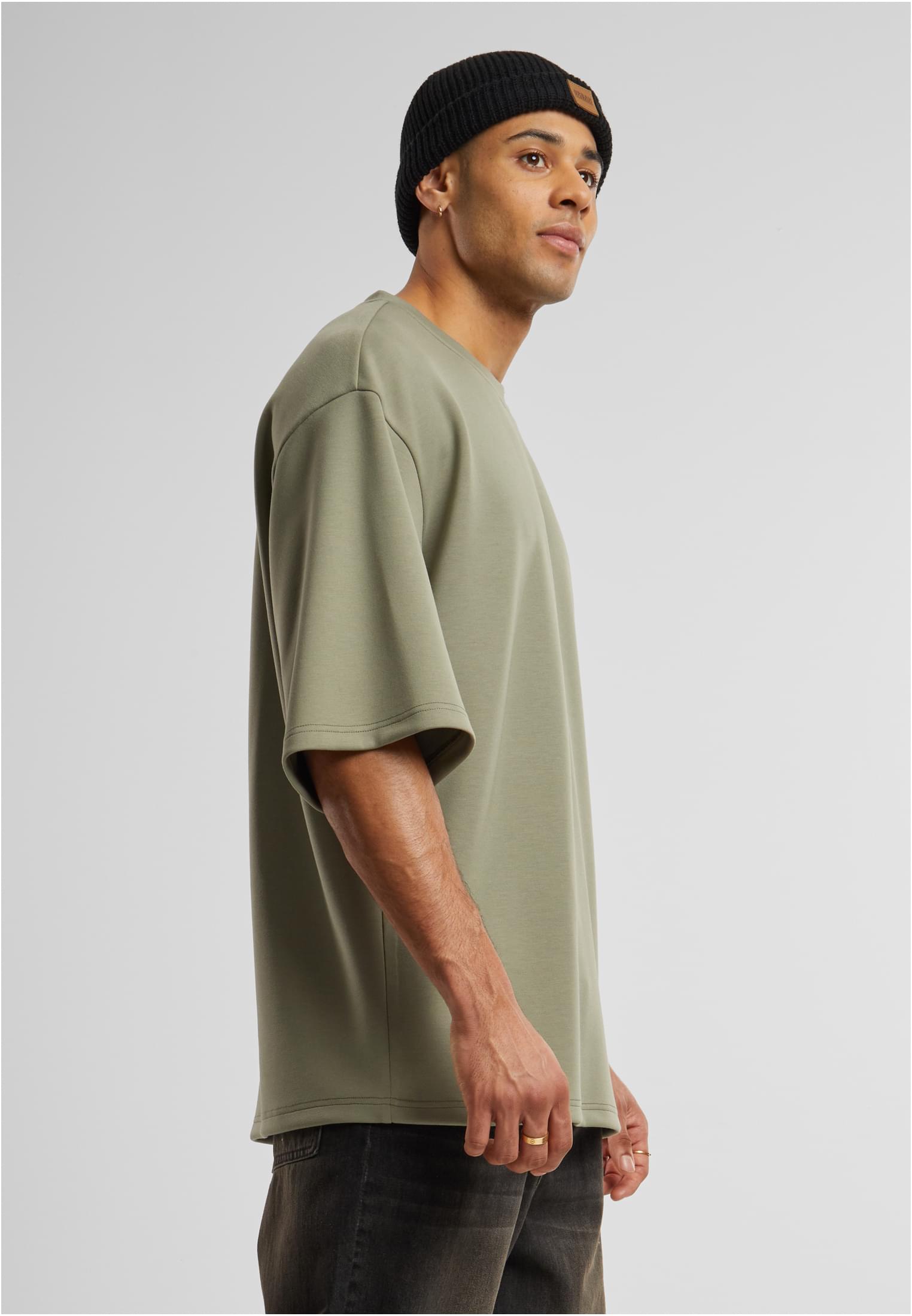 Oversized Scuba Tee | palegreen