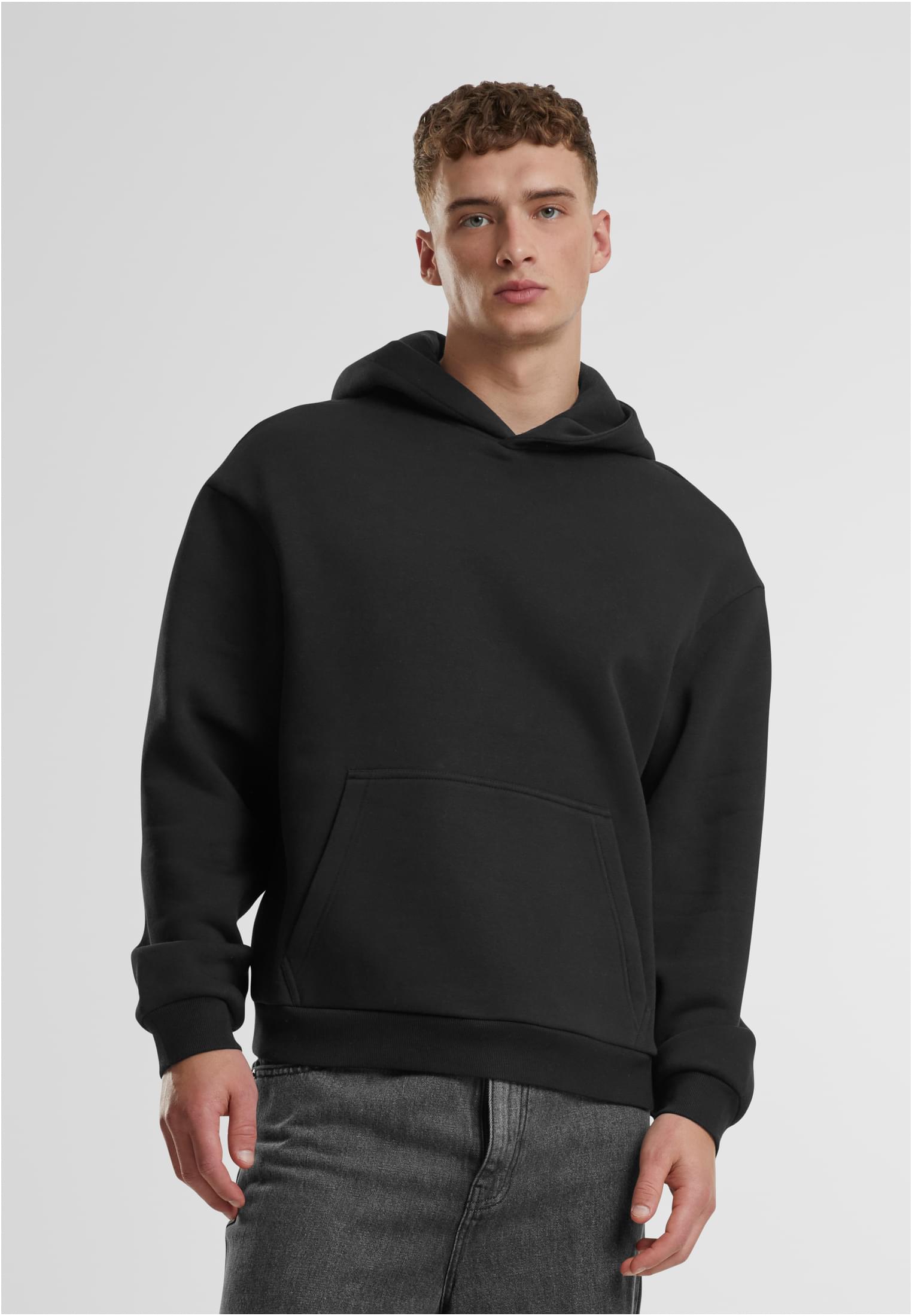 Fluffy Hoody | black