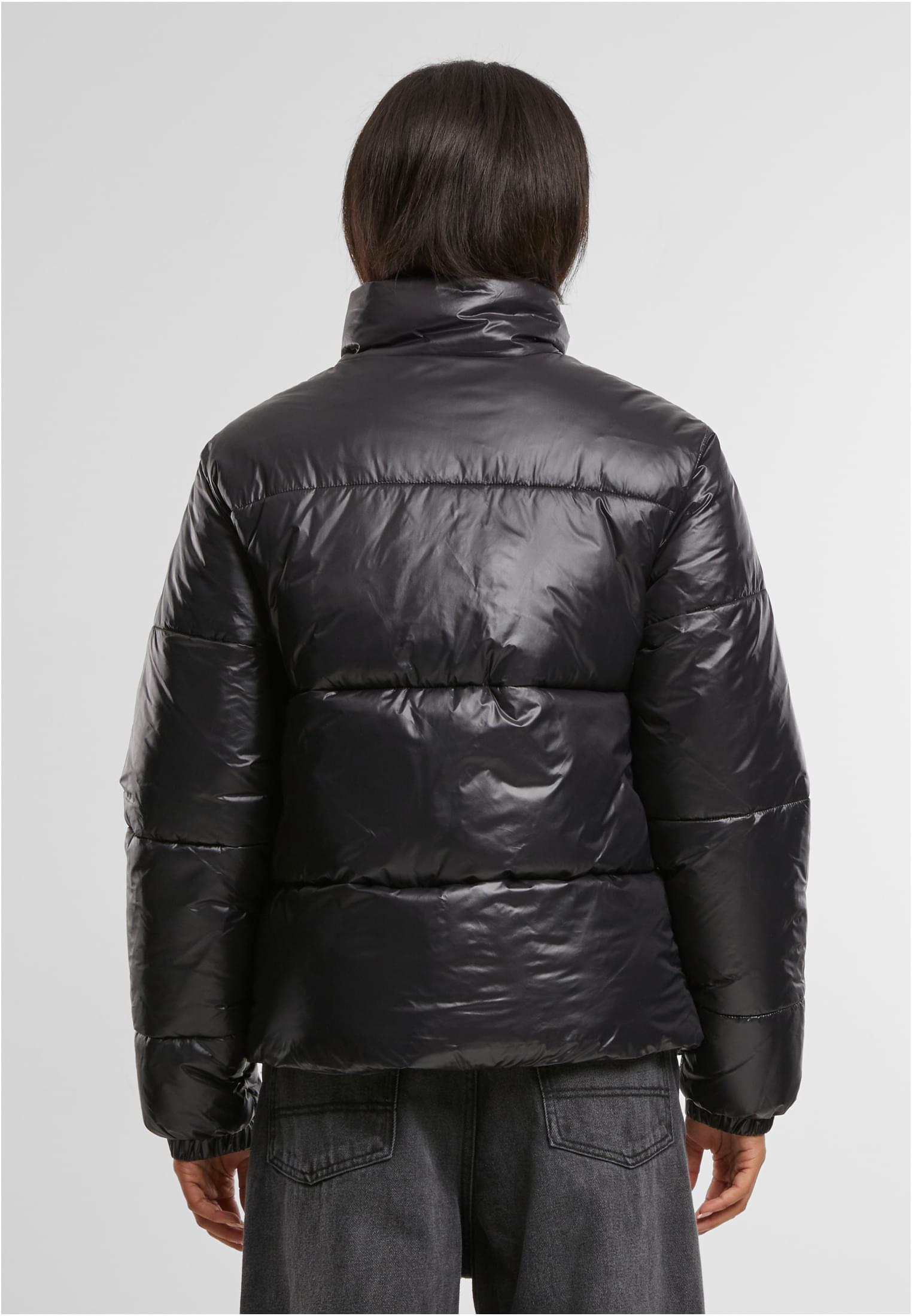 Ladies Recycled Short Shiny Puffer Jacket | black