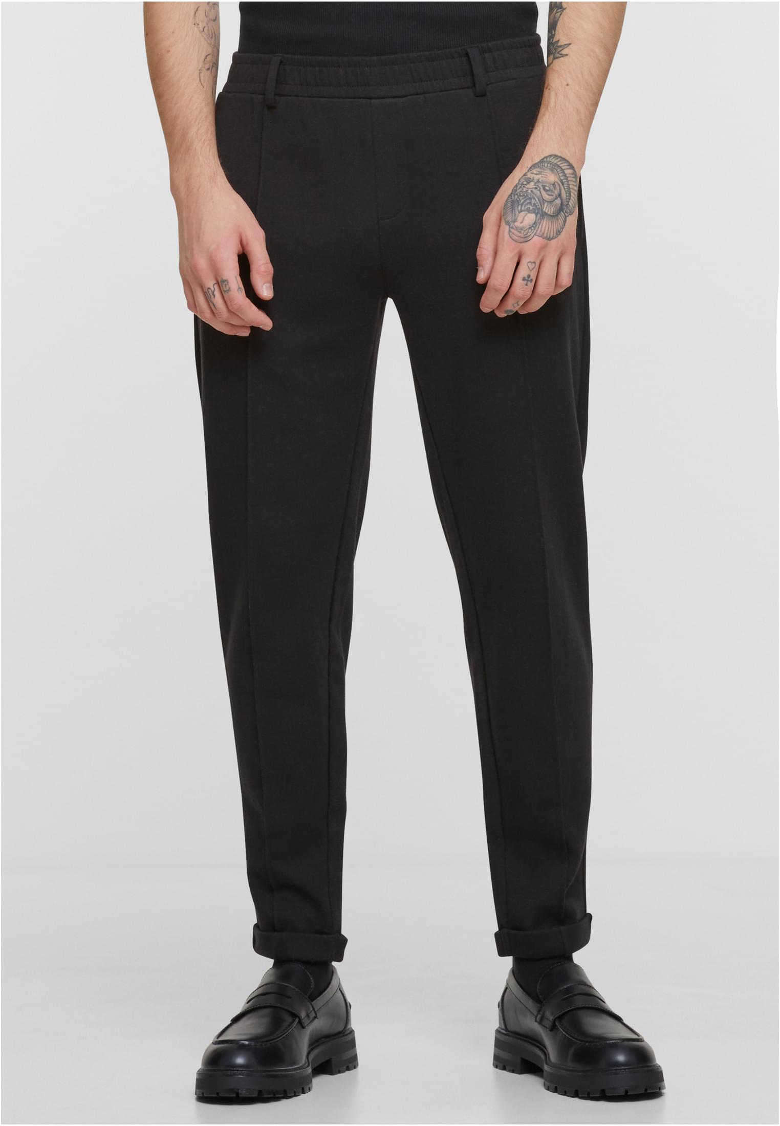 Cropped Interlock Jogg Chino | black