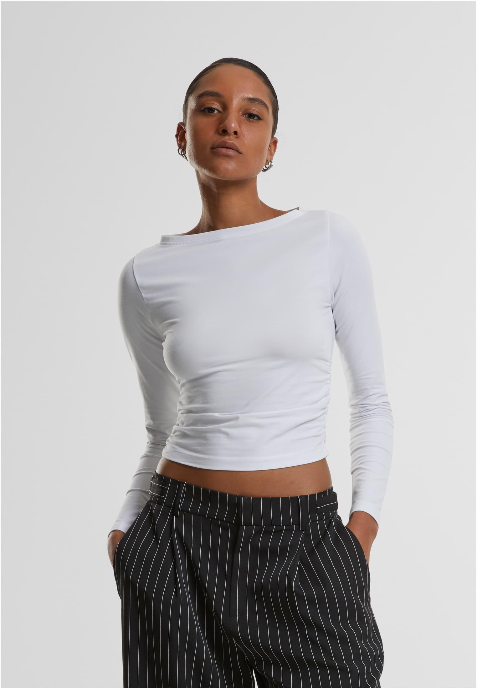 Ladies Ruffled Super Slim Longsleeve | white