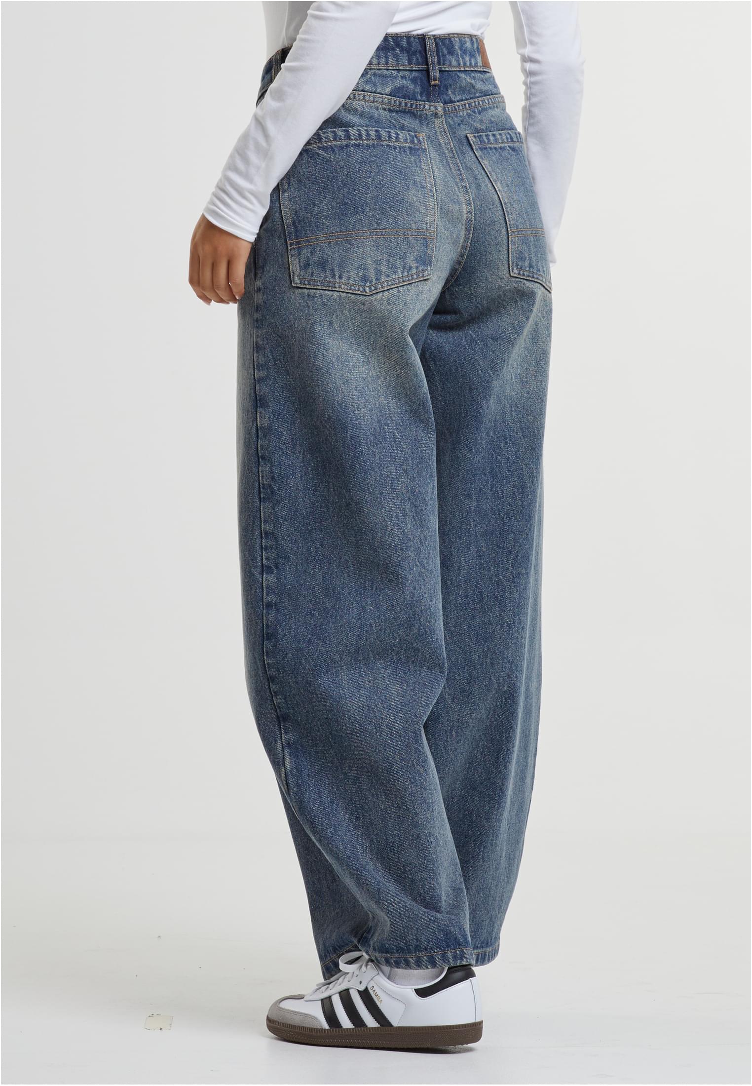 Ladies Tapered Baggy Jeans | dirty washed