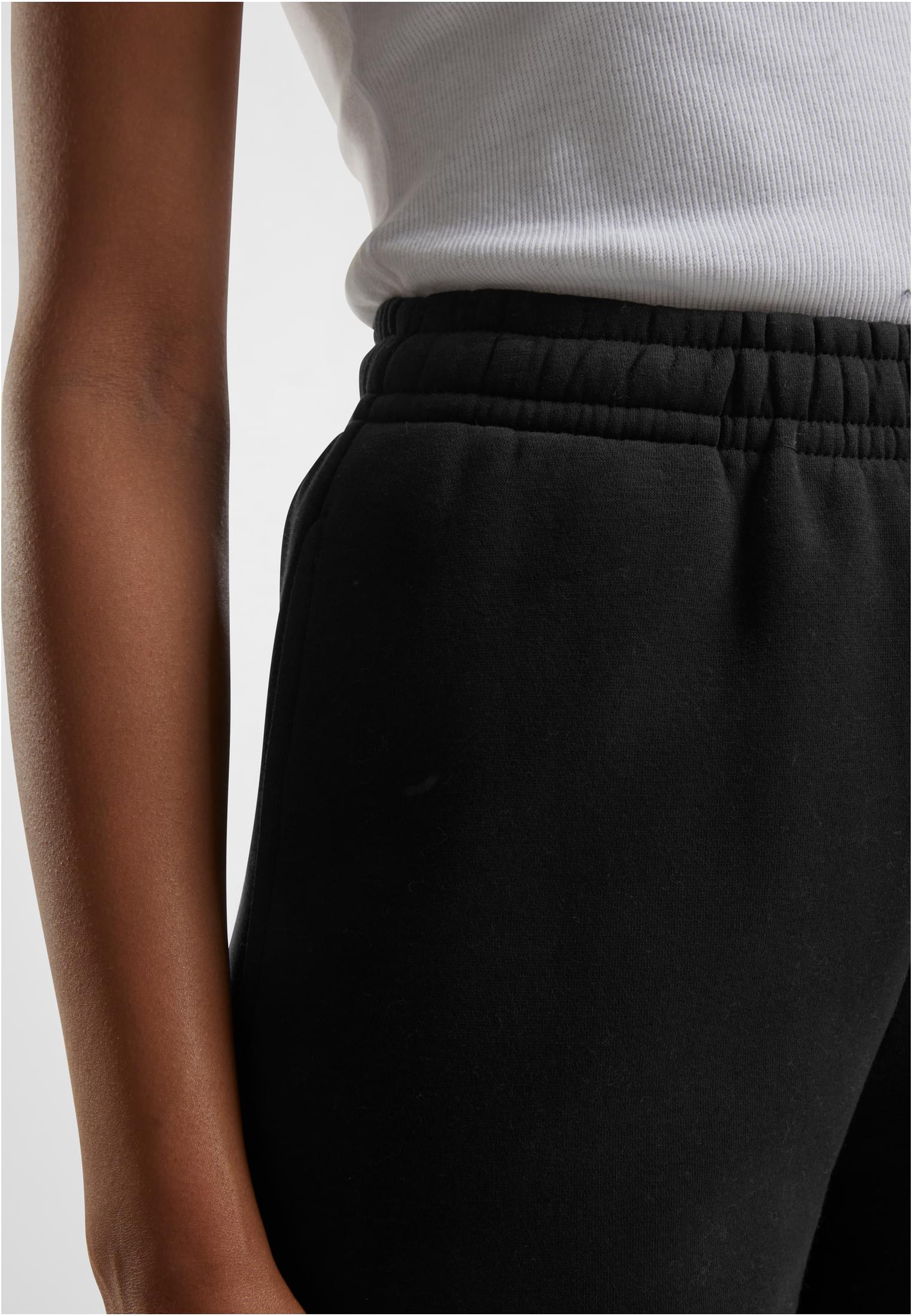 Ladies Fluffy Sweatpants | black