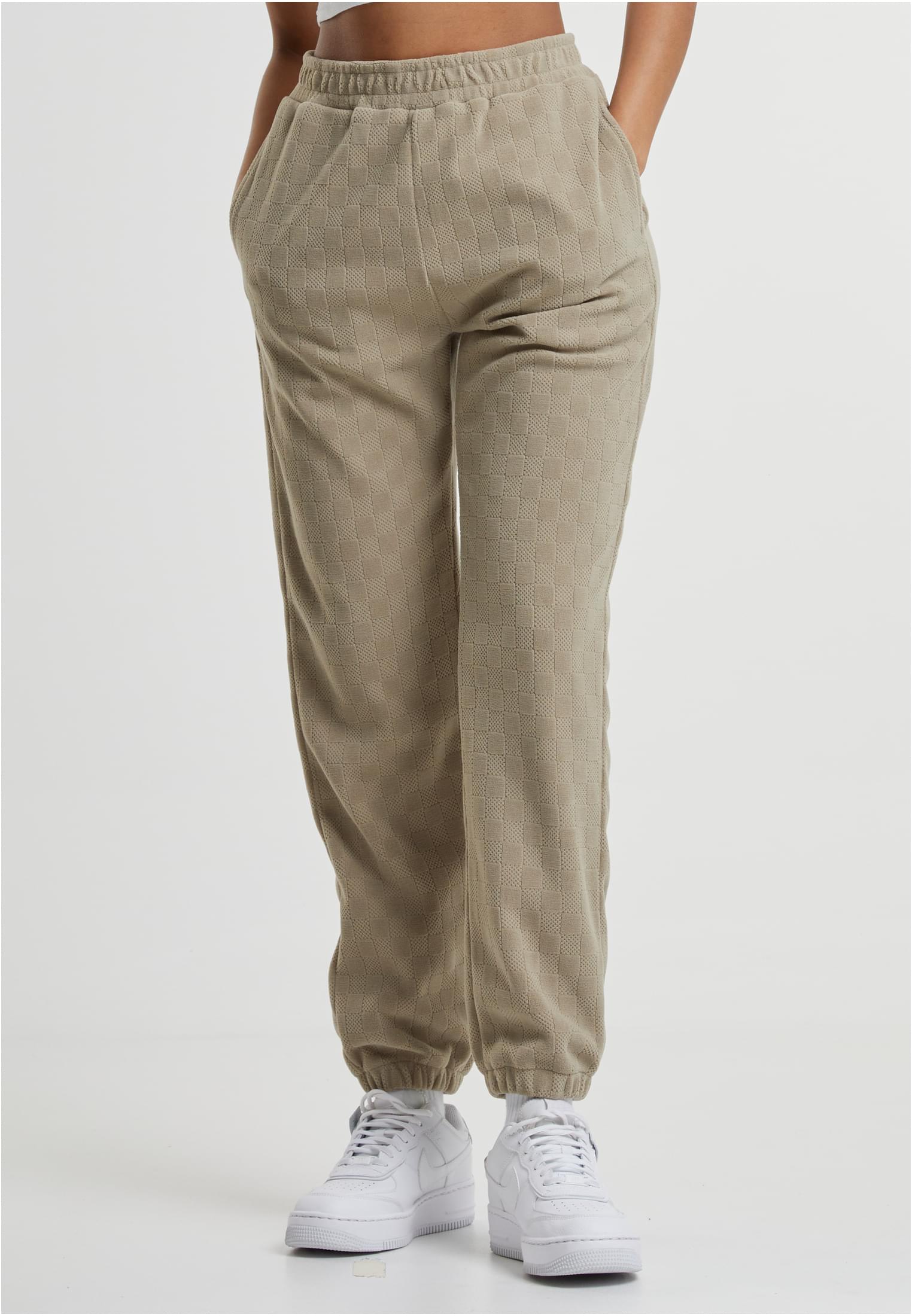 Ladies Jacquard Velvet Sweatpants | unionbeige