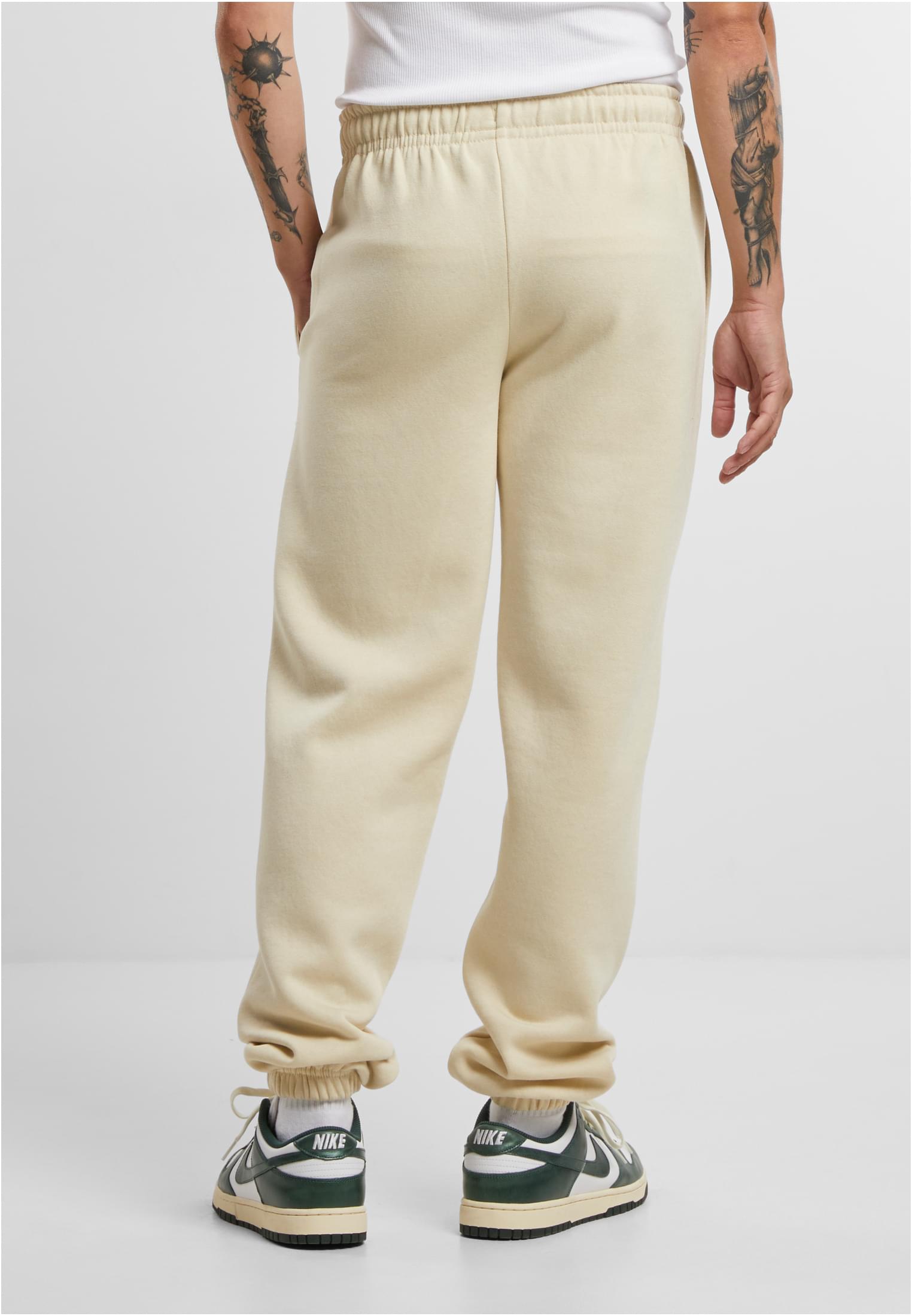 Basic Essential Sweatpants | sand