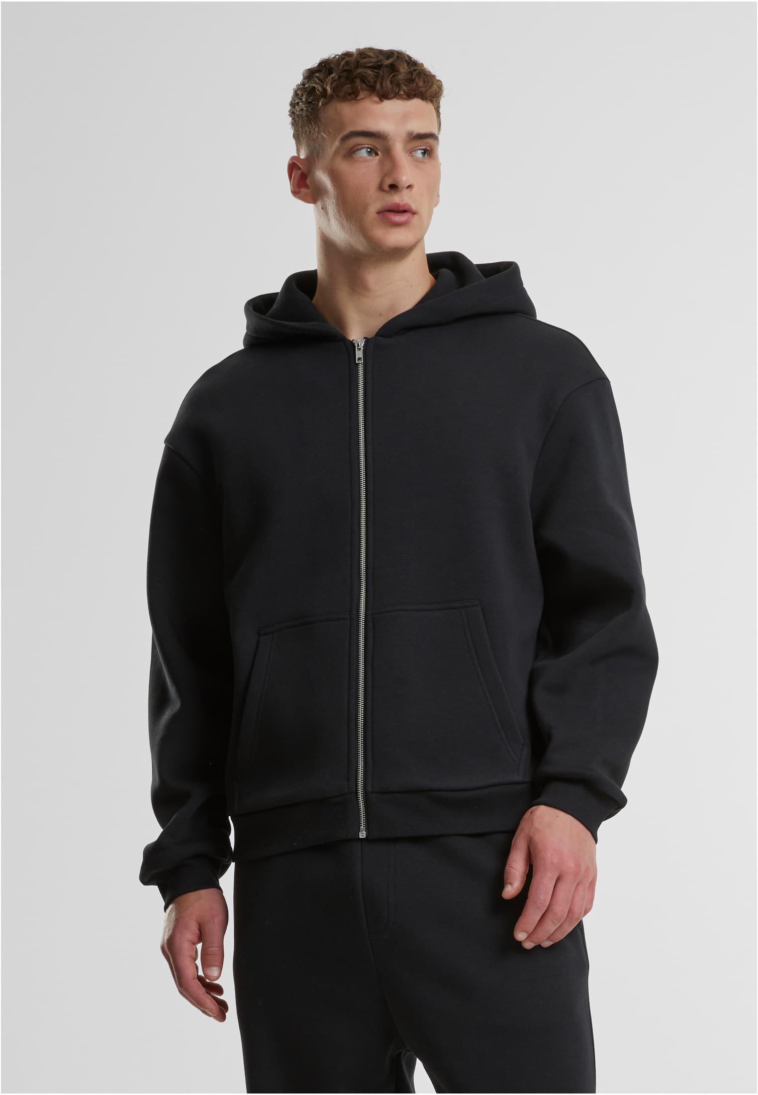 Fluffy Zip Hoody | black