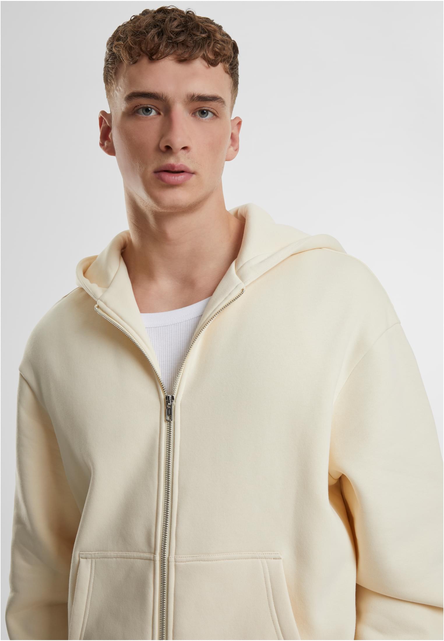 Fluffy Zip Hoody | whitesand