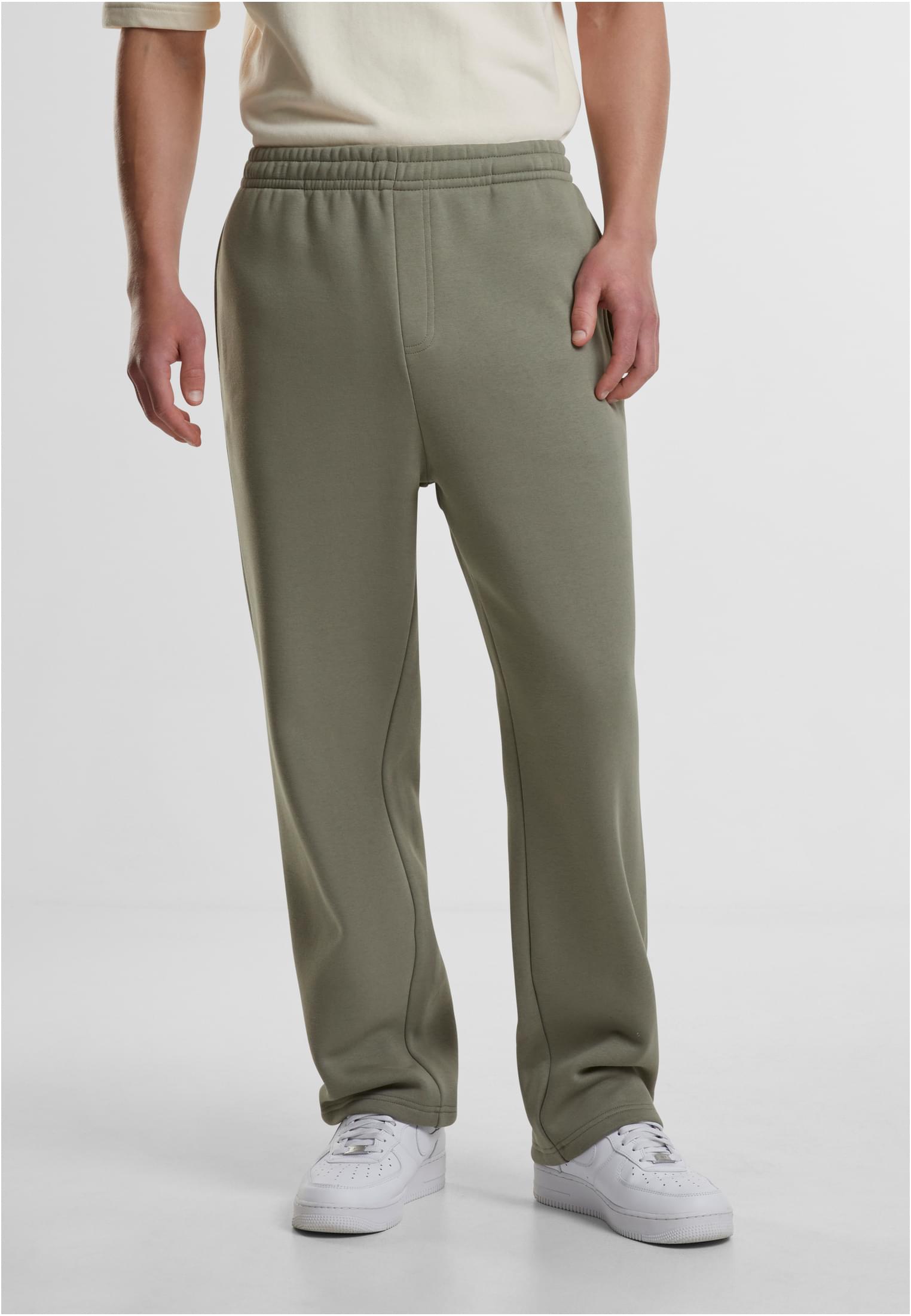 Fluffy Trackpants | paleolive