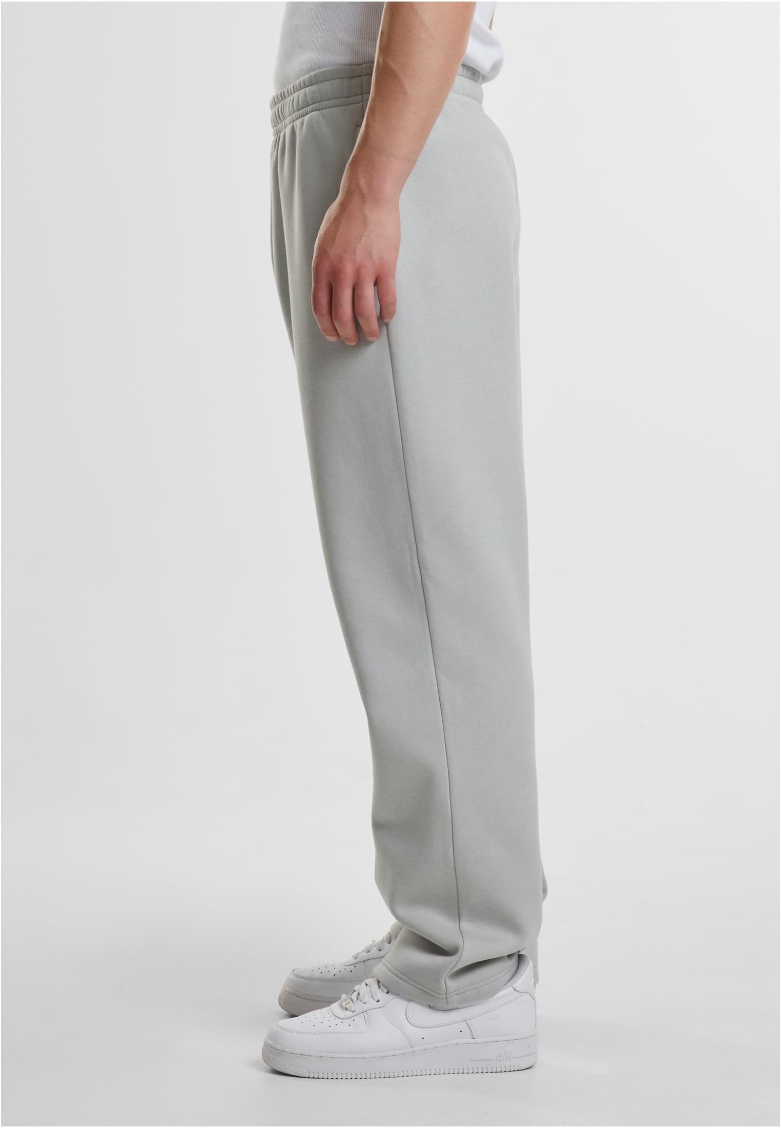 Fluffy Trackpants | lightasphalt