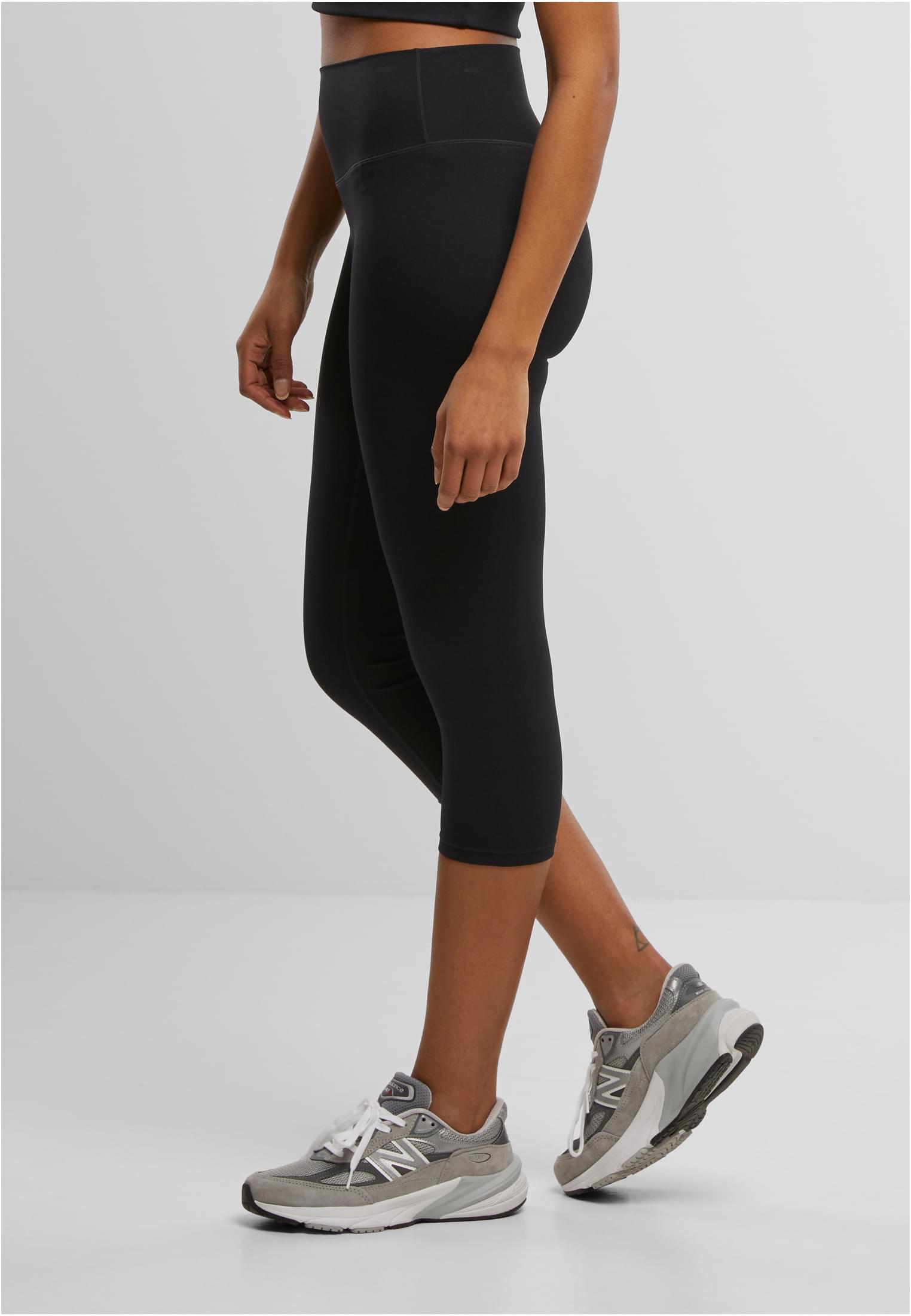 Ladies Capri Leggings | black